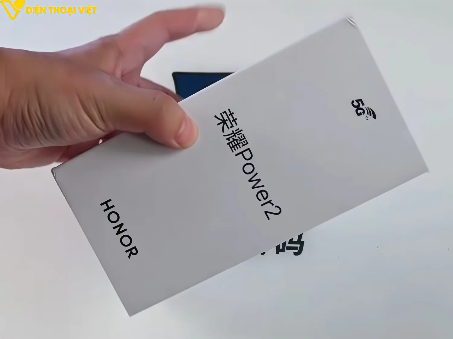 honor-power-2-hop-dung-1