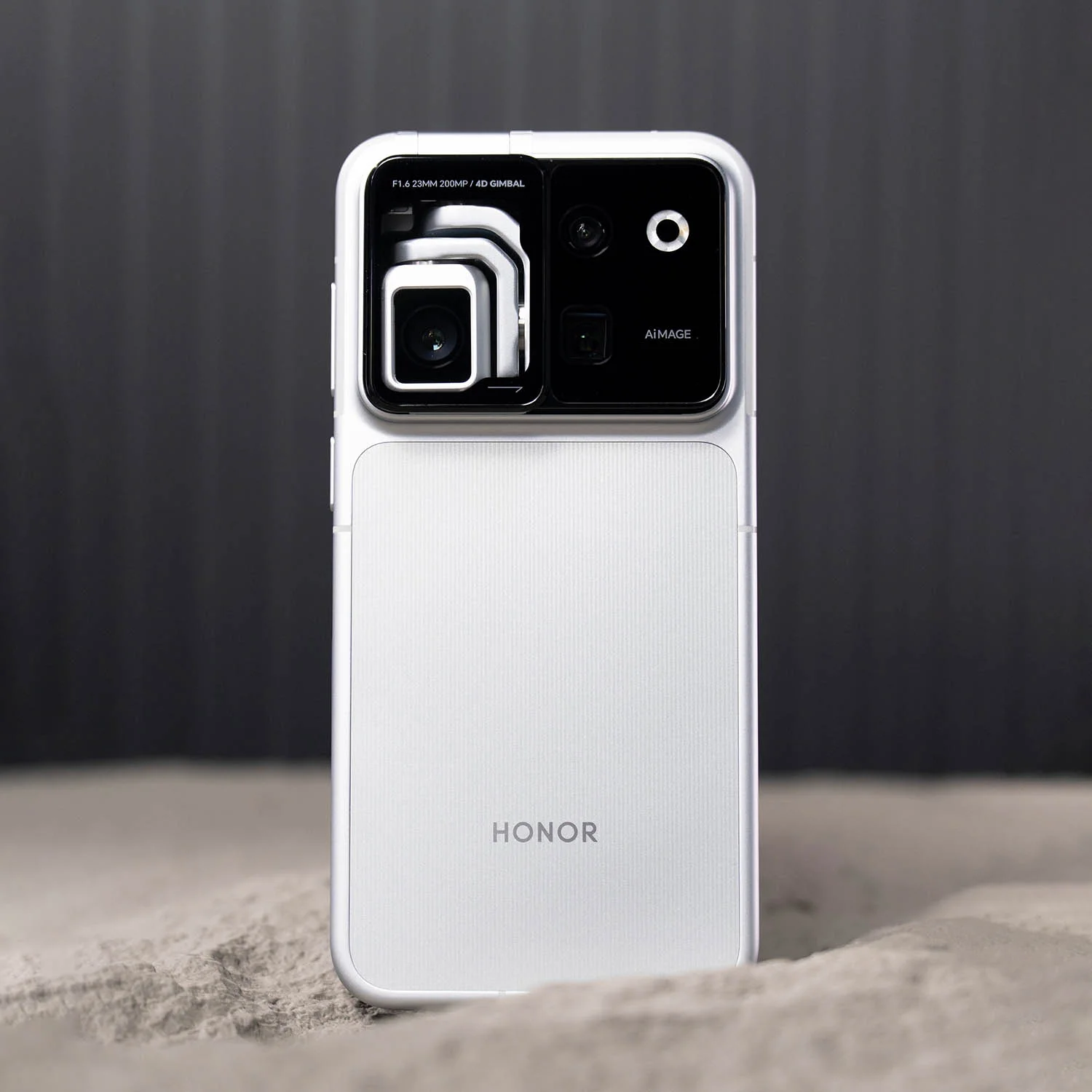 Honor Robot Phone sẽ có pin 7060mah & Sạc nhanh 120W