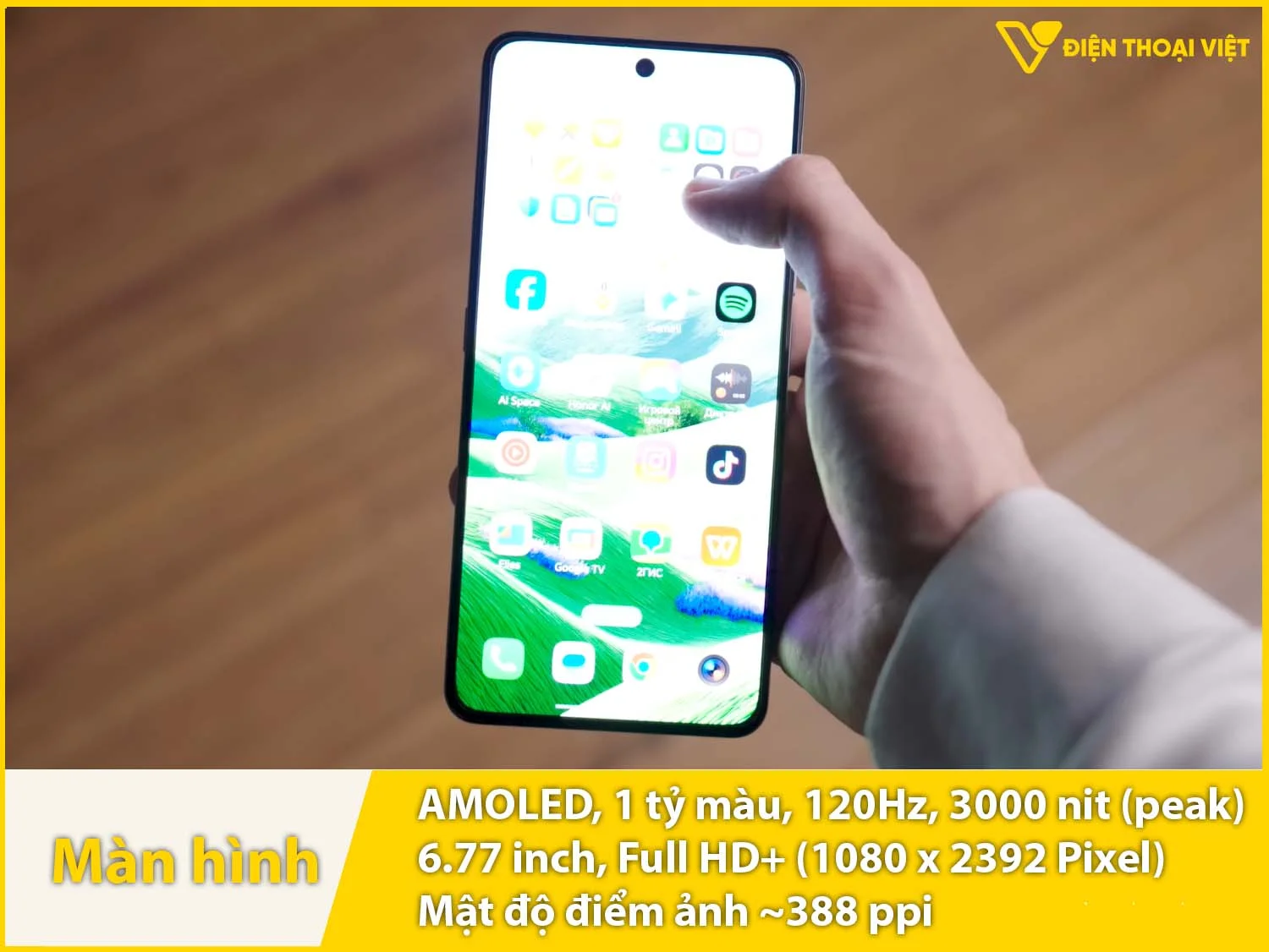 AMOLED 6,77 inch - 120Hz - 3000 nit