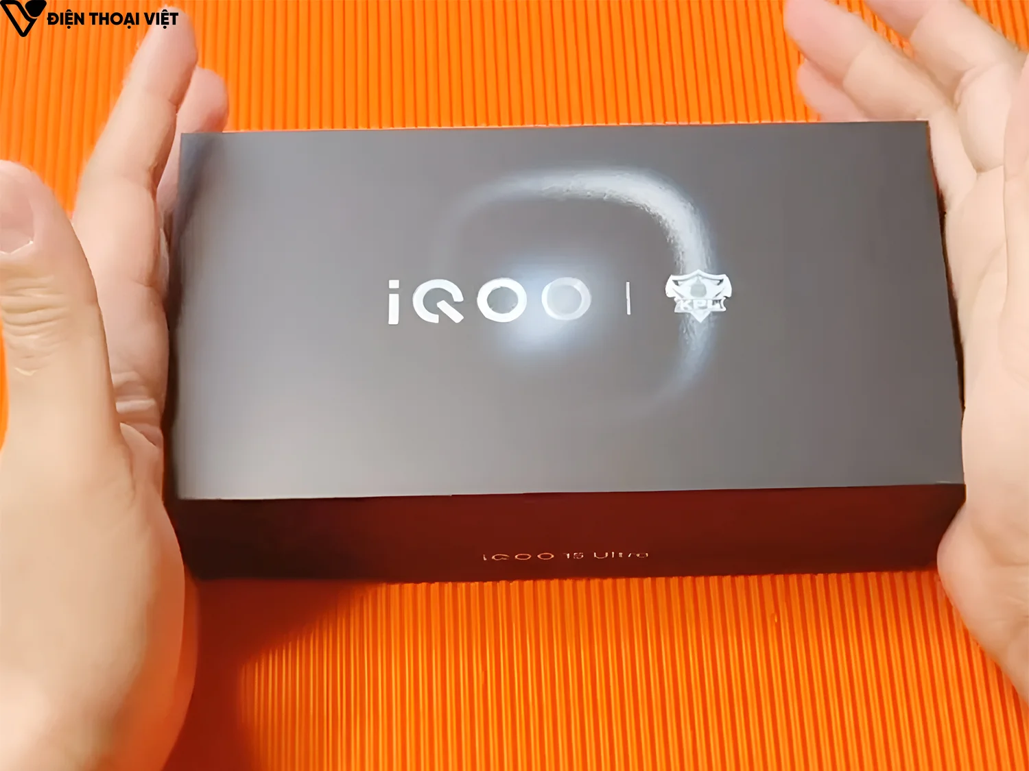 iqoo-15-ultra-hop-dung-1