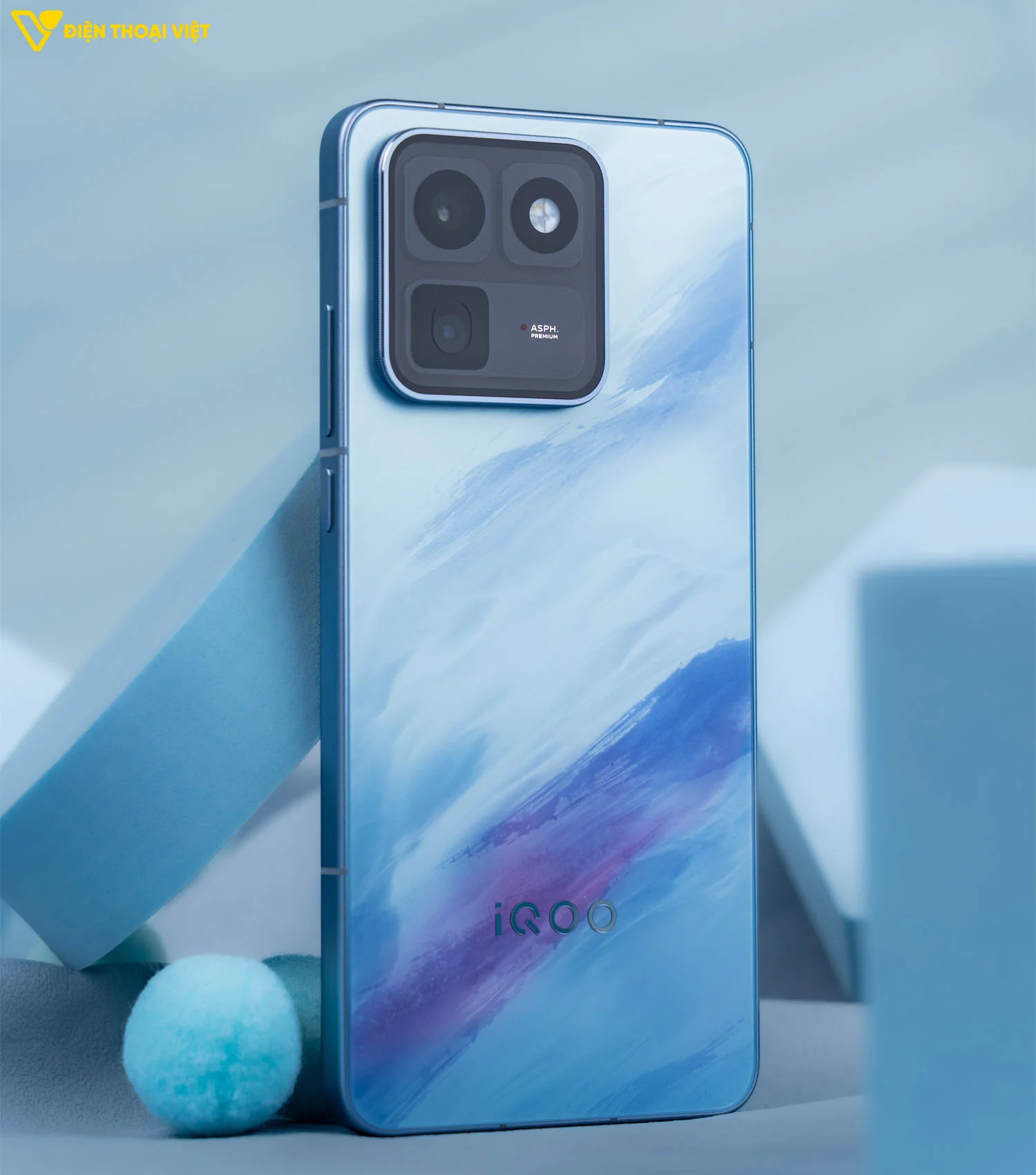iQOO 15T phiên bản màu Qingyun