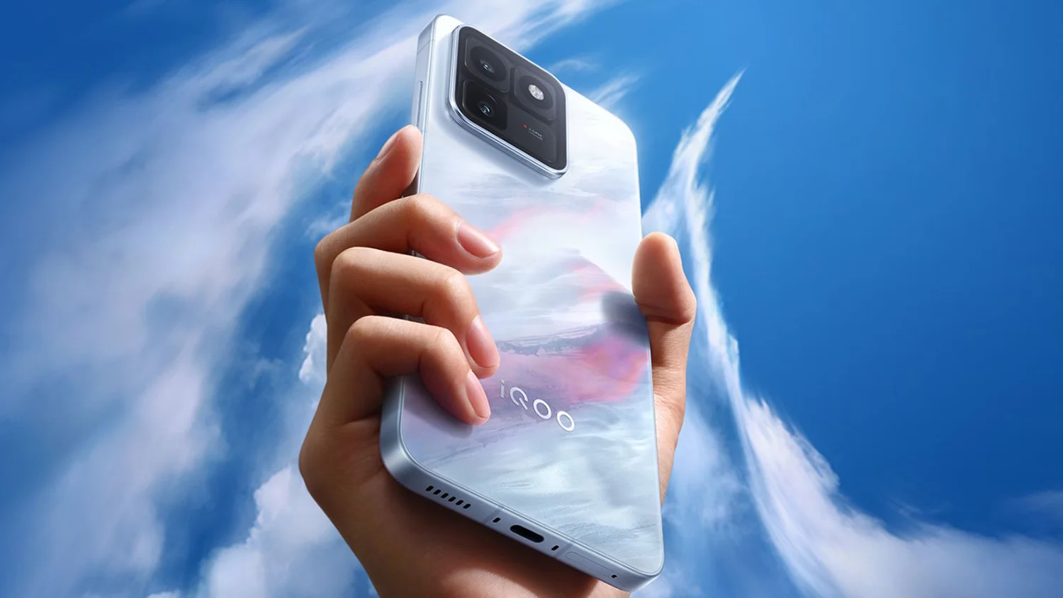 iQOO 15T và Neo 11 đều được trang bị màn hình AMOLED BOE Q10+