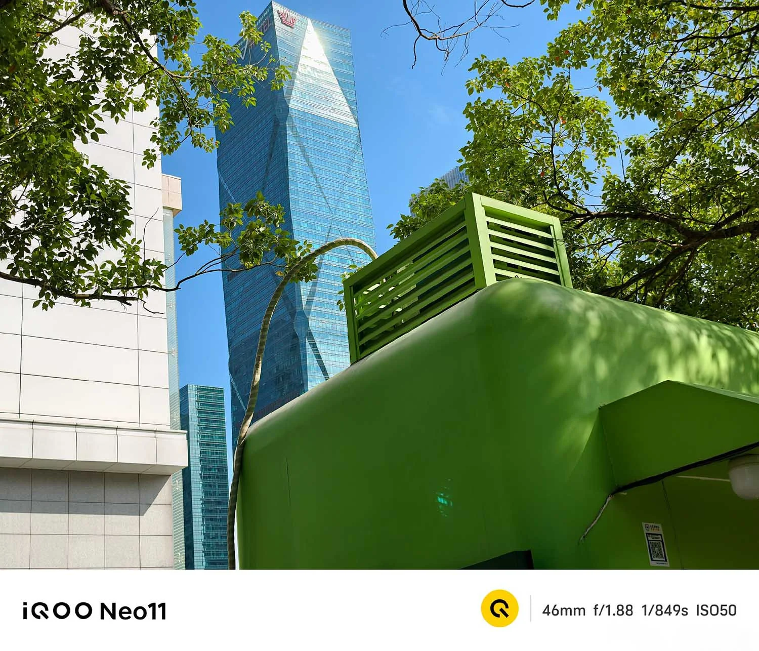 Ảnh zoom đủ sáng