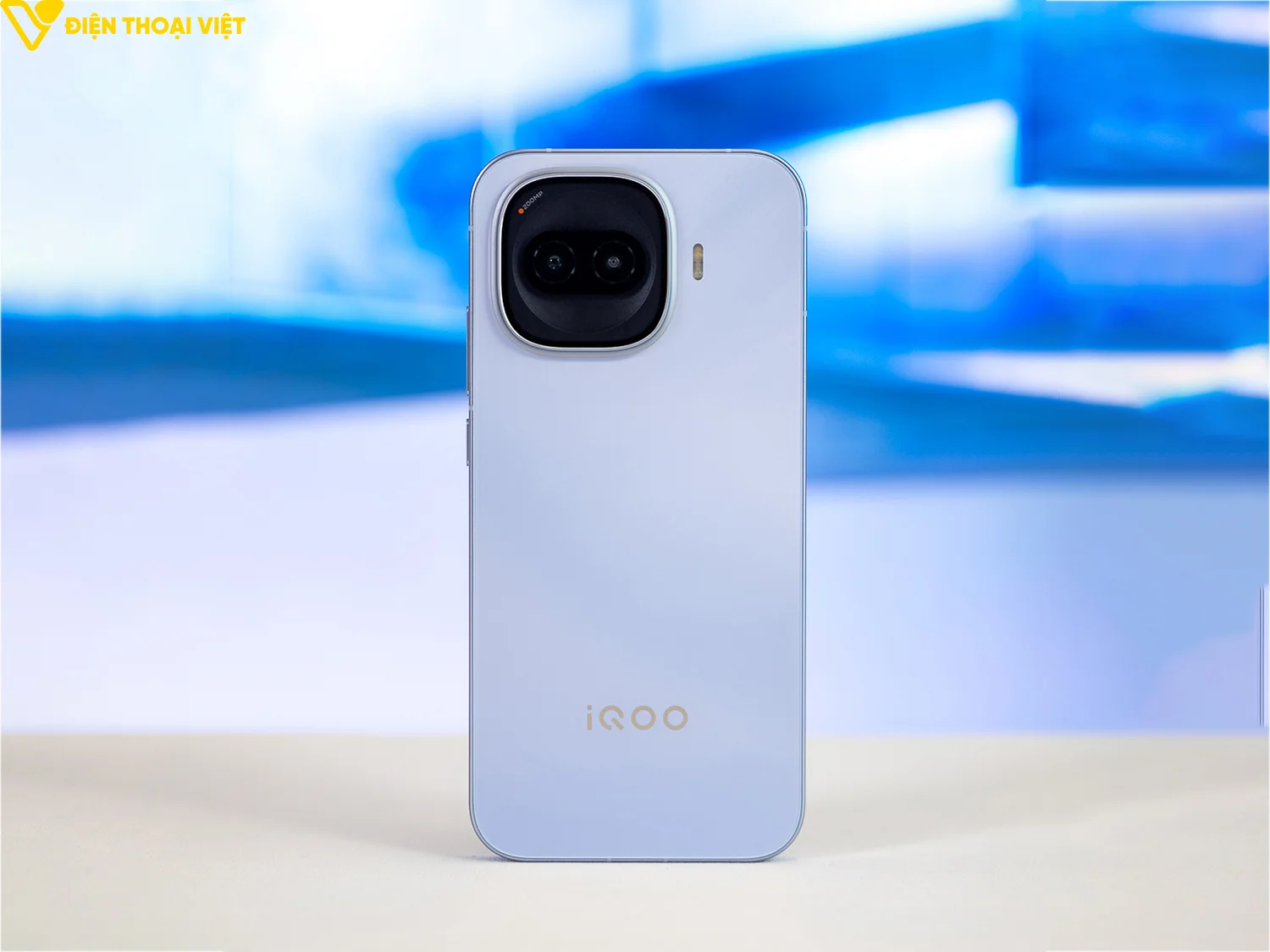 iqoo-z11-turbo-mat-lung-