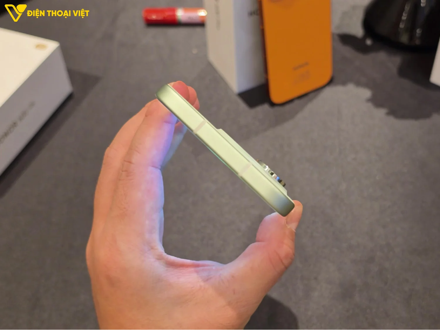 Thiết kế cạnh trên Honor 600 Lite