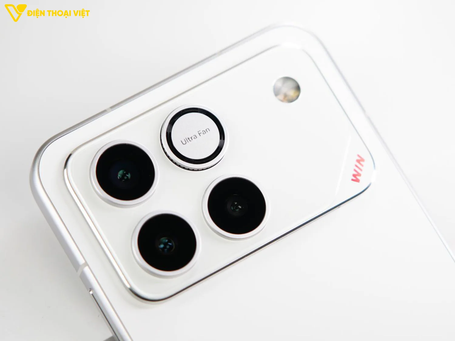 mo-hop-honor-win-camera-sau