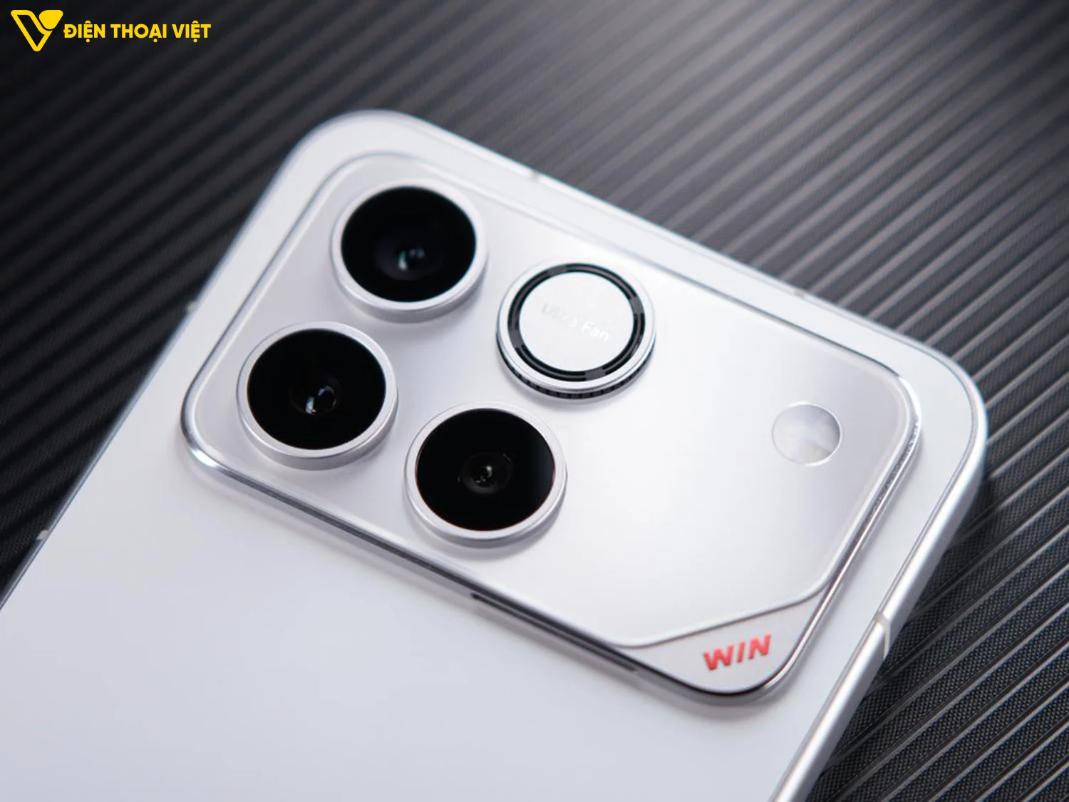 mo-hop-honor-win-cum-camera