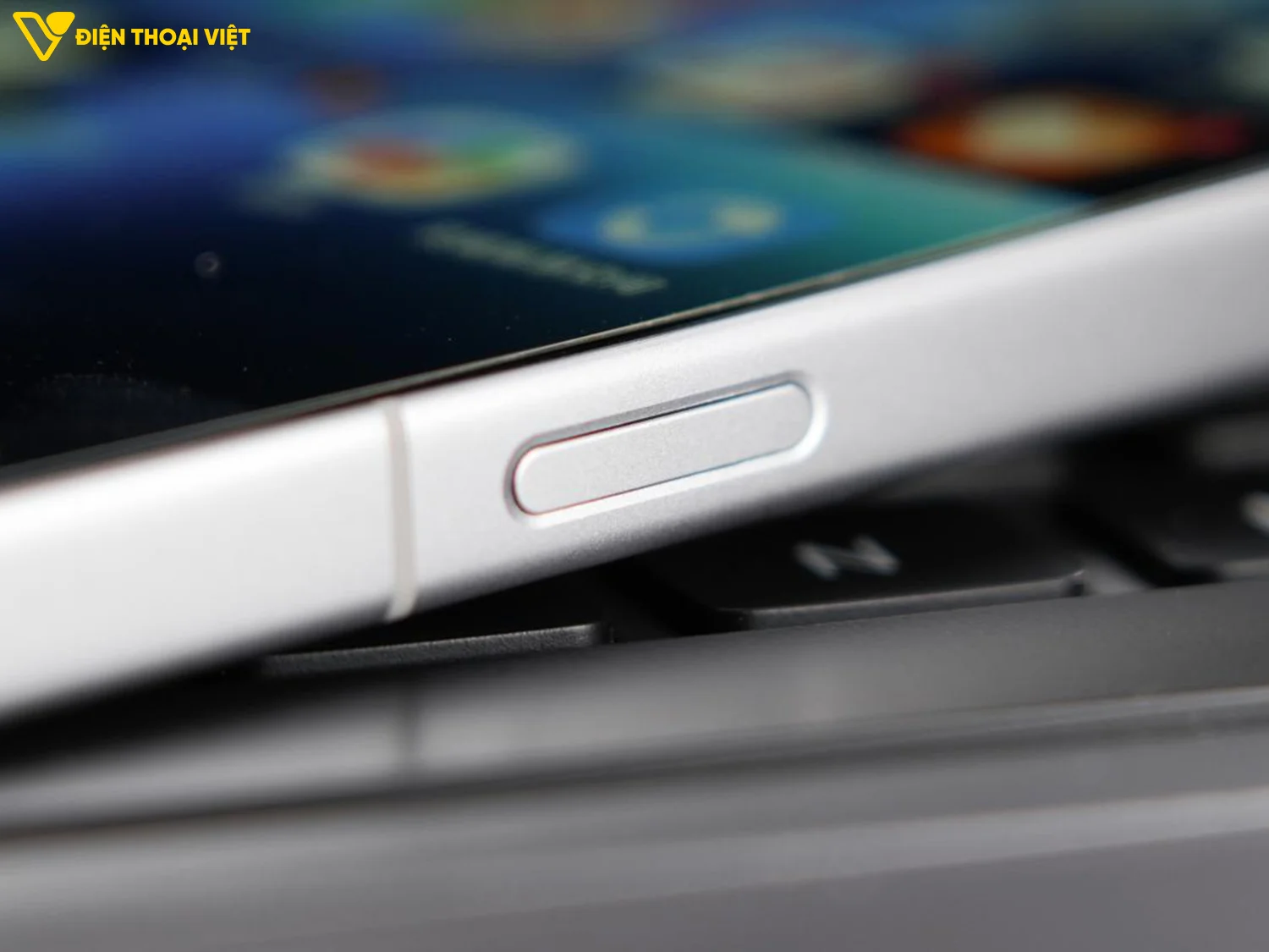 mo-hop-honor-win-nut-ai