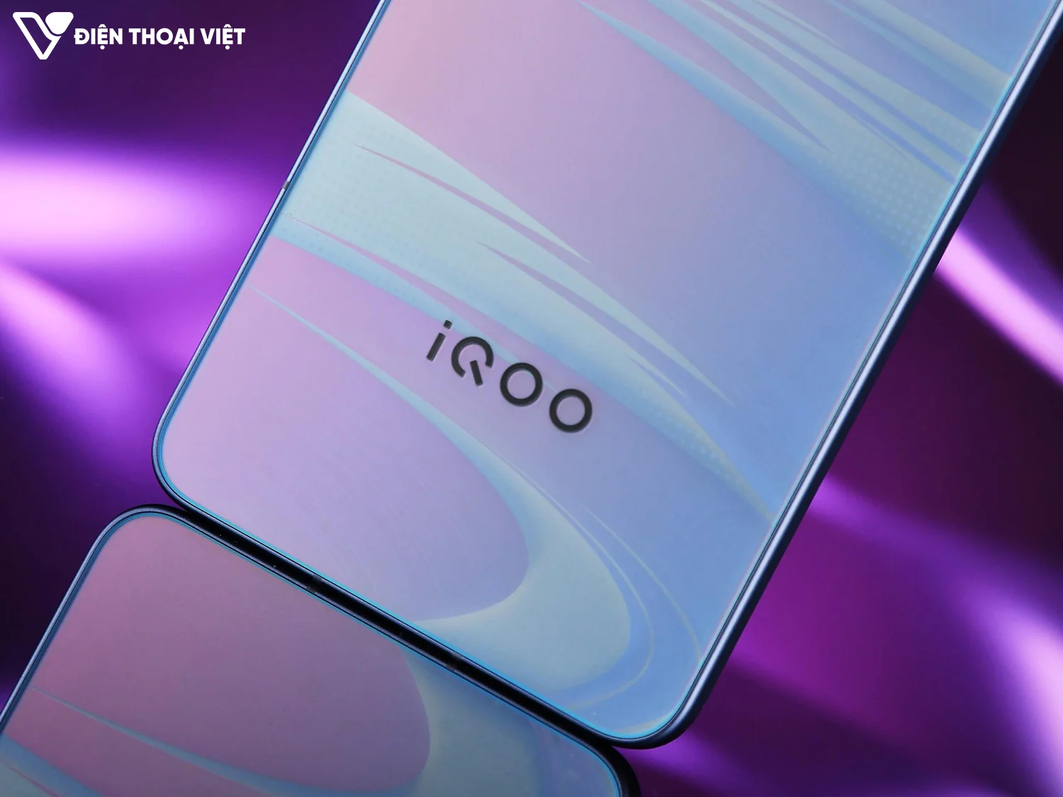 mo-hop-iqoo-neo-11-logo