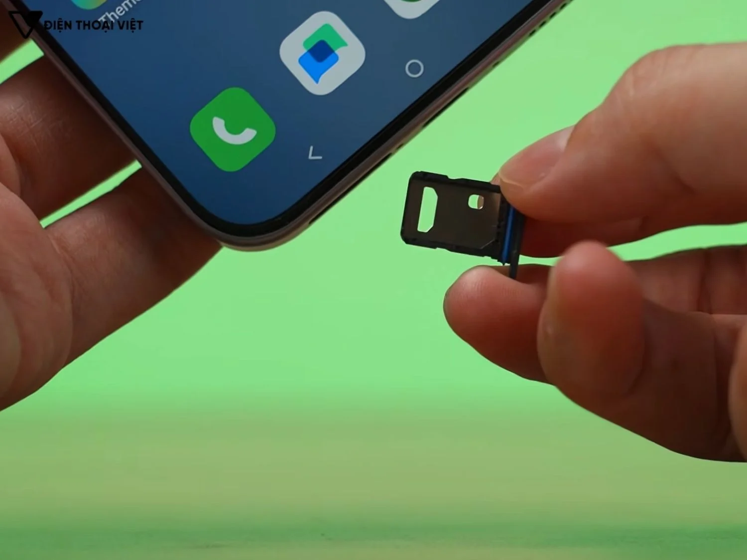 Khay chứa sim của máy