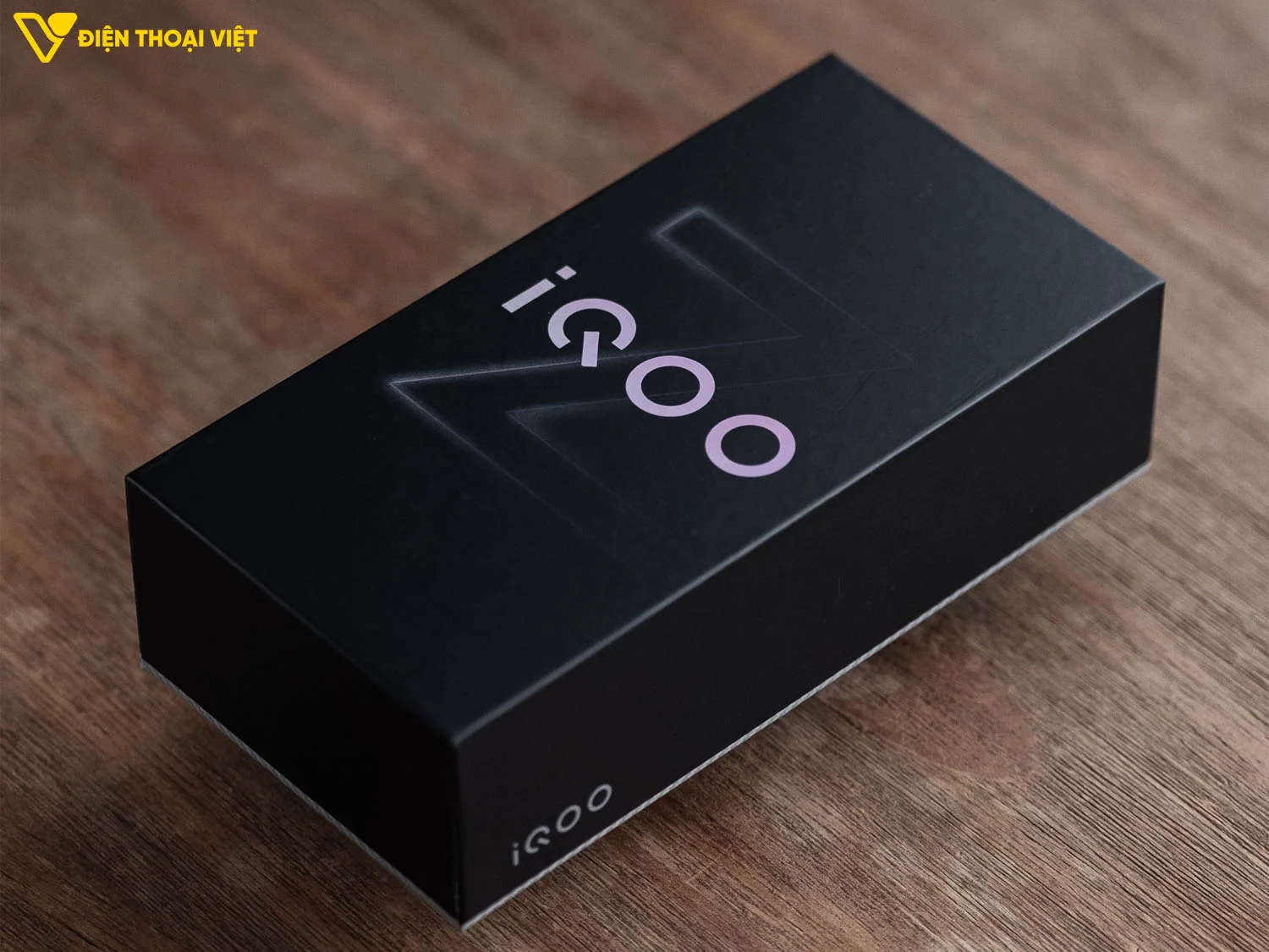 Hộp đựng của iQOO Z11S có thay đổi gì không?