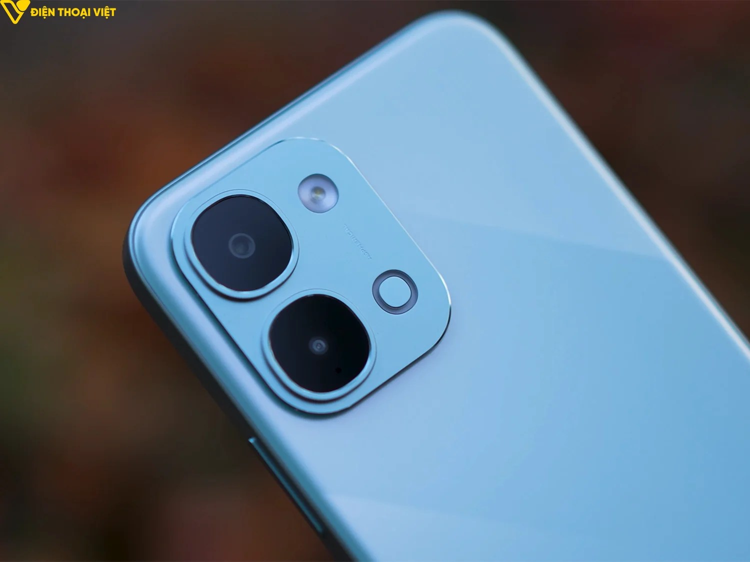 Camera sau sử dụng mô-đun vuông