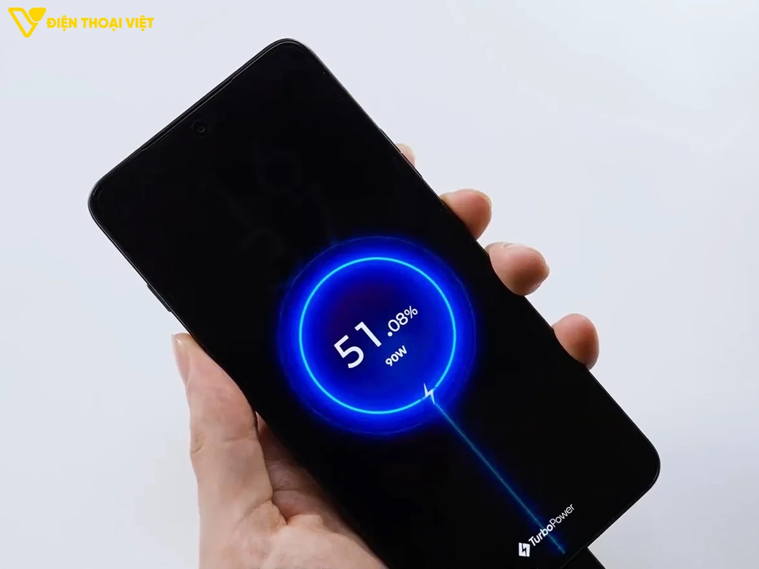Pin 8000mAh và sạc 90W Lenovo Legion Y70 (2026)