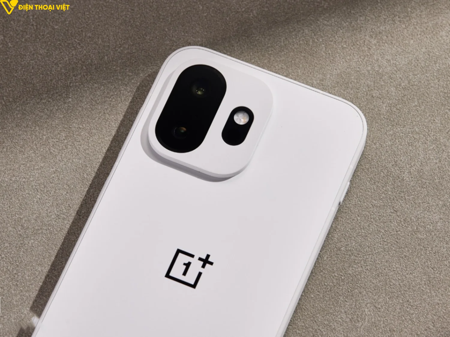 mo-hop-oneplus-15t-camera