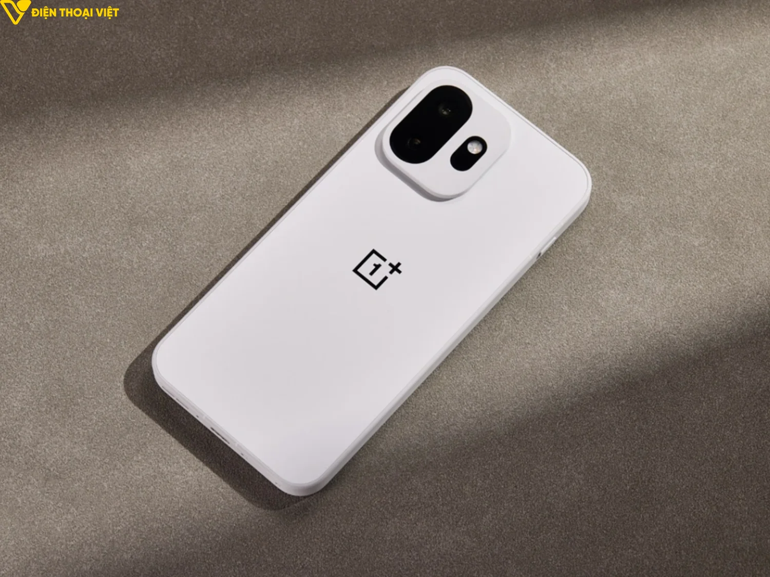 mo-hop-oneplus-15t-mat-lung