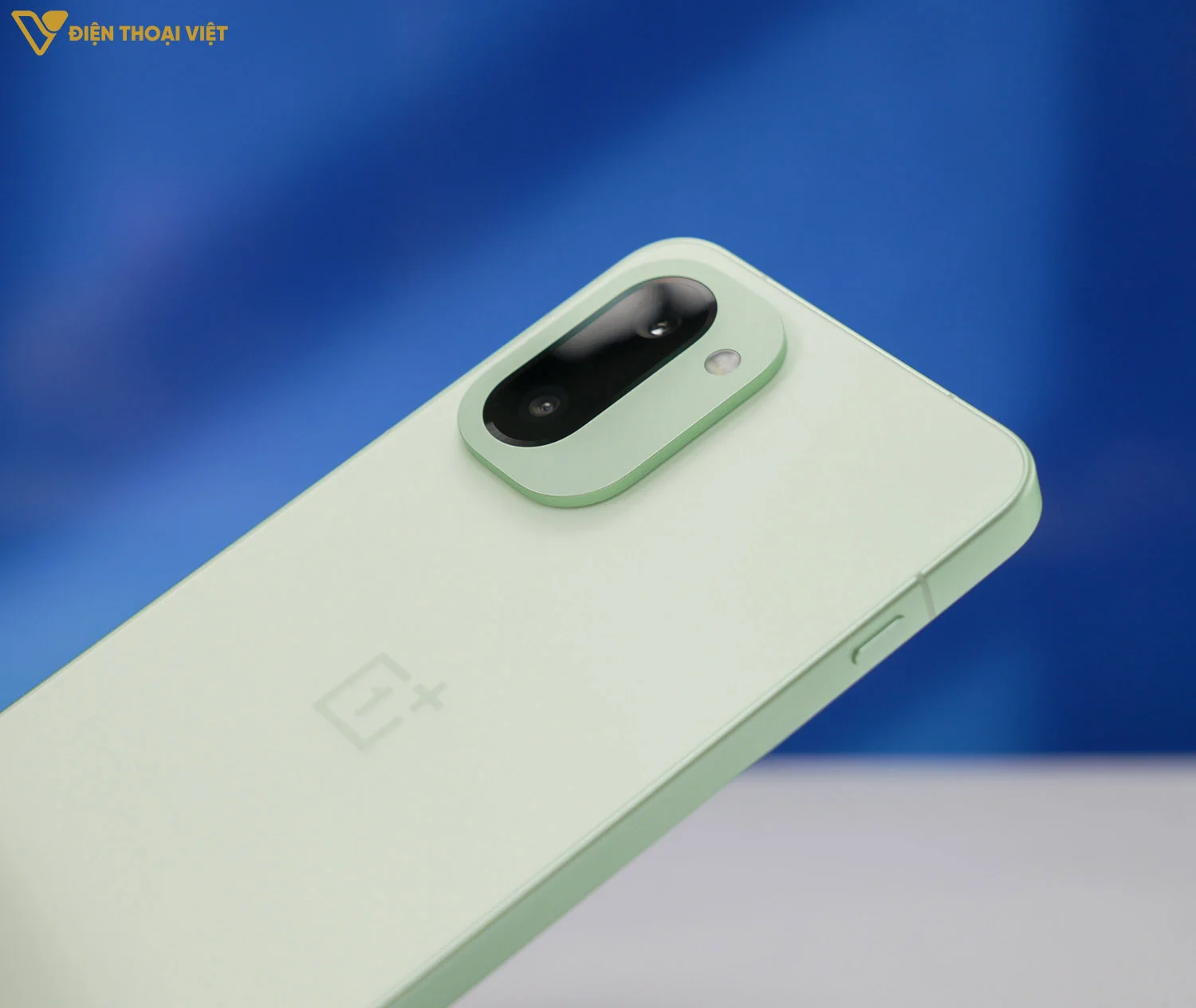 Thông số kỹ thuật của OnePlus Ace 6T