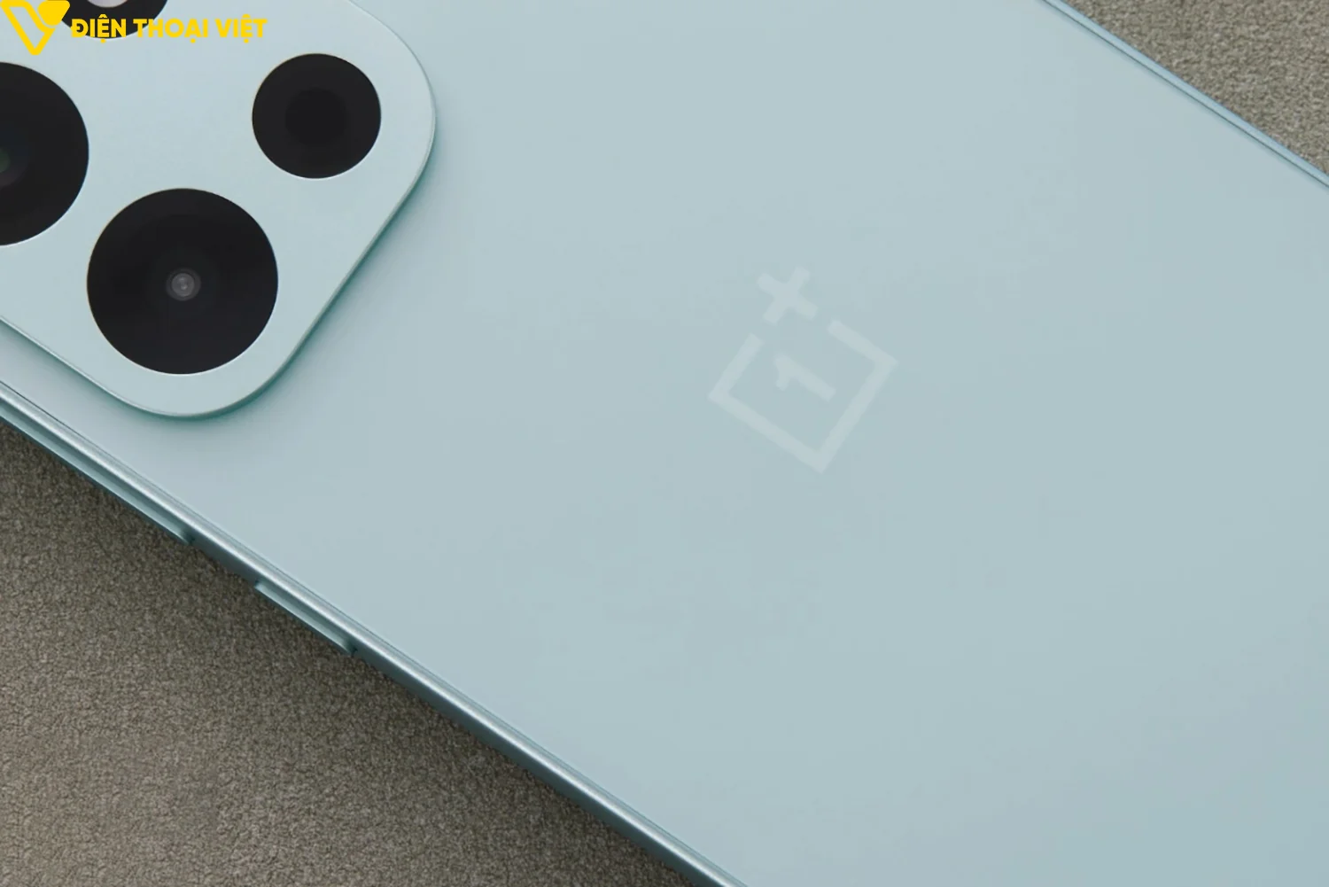 mo-hop-oneplus-turbo-6-logo