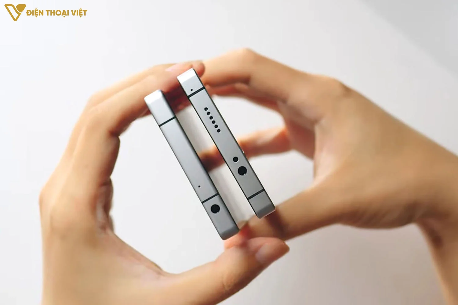 Cạnh phía trên đã không còn lỗ loa