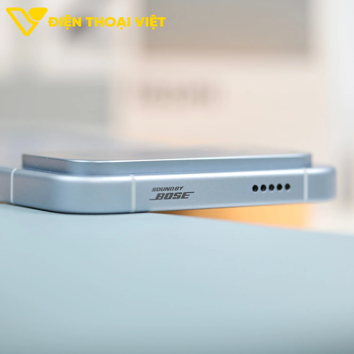 Cạnh trên REDMI K90 Ultra