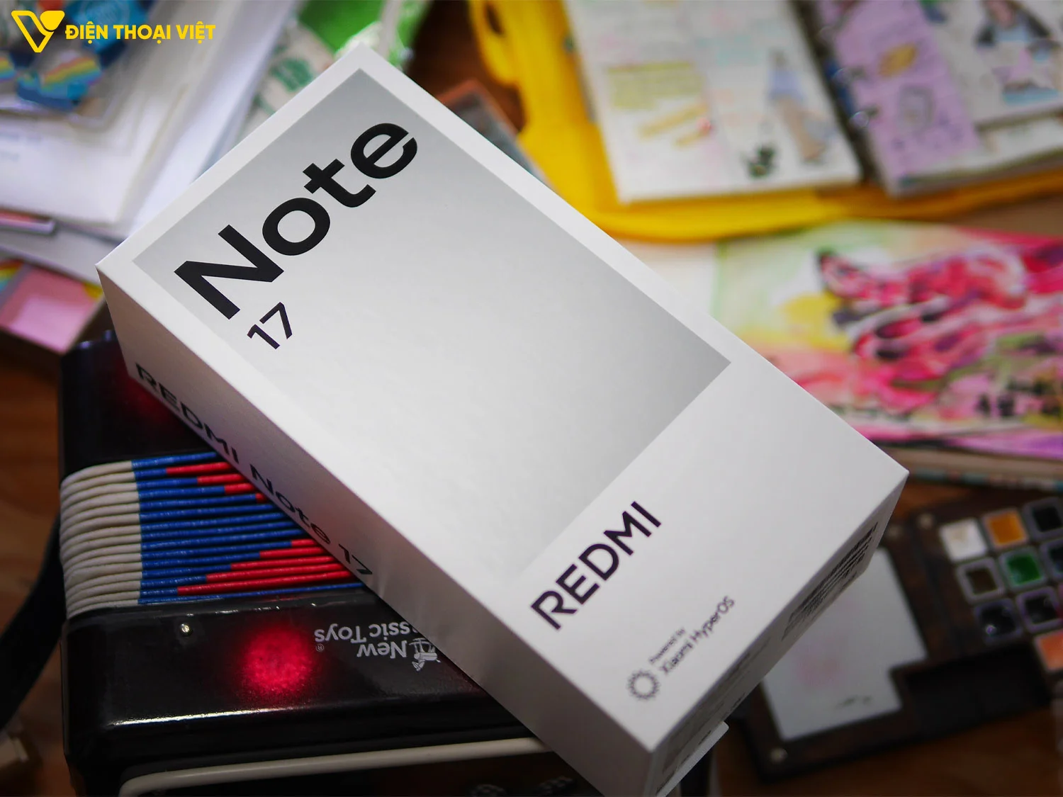 Hộp đựng REDMI Note 17 không thay đổi nhiều