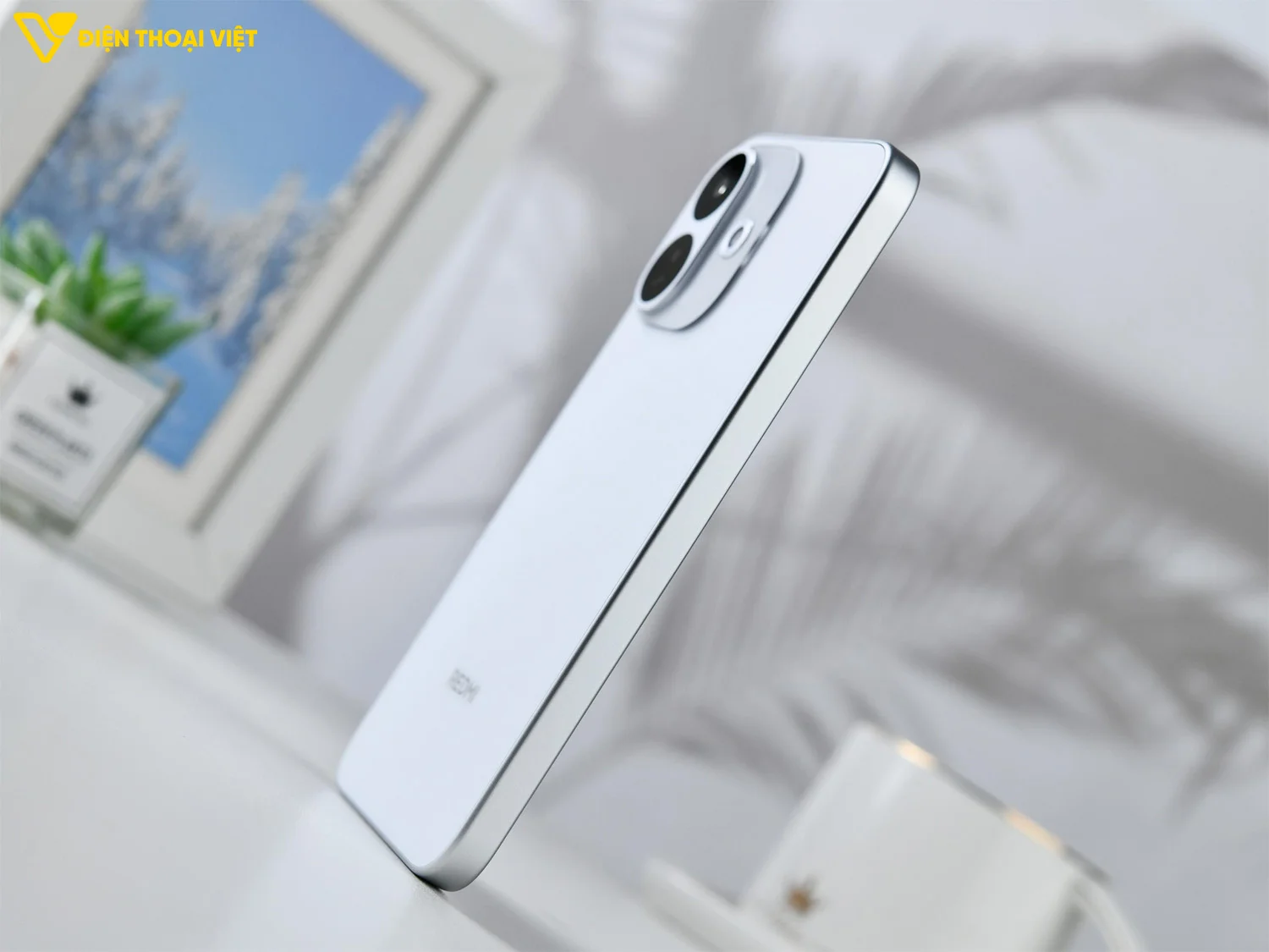 Cạnh trái REDMI Note 17 Pro