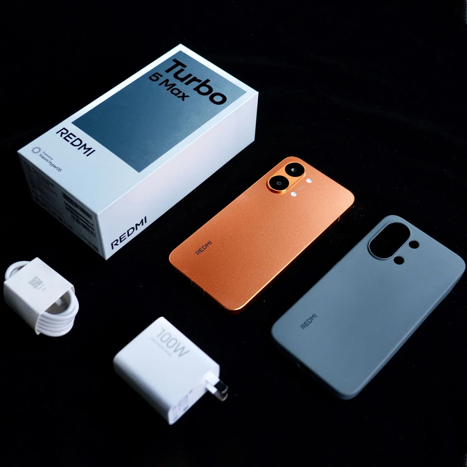 Hộp và phụ kiện của REDMI Turbo 5 Max