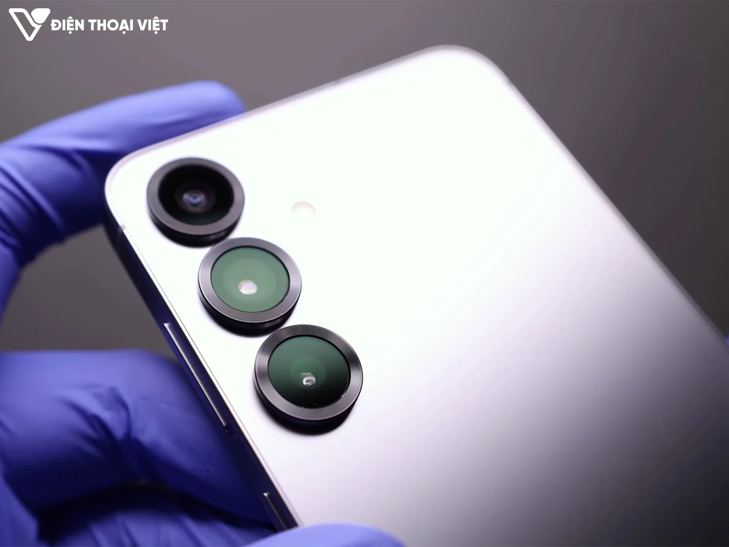 mo-hop-samsung-s25-plus-camera-sau