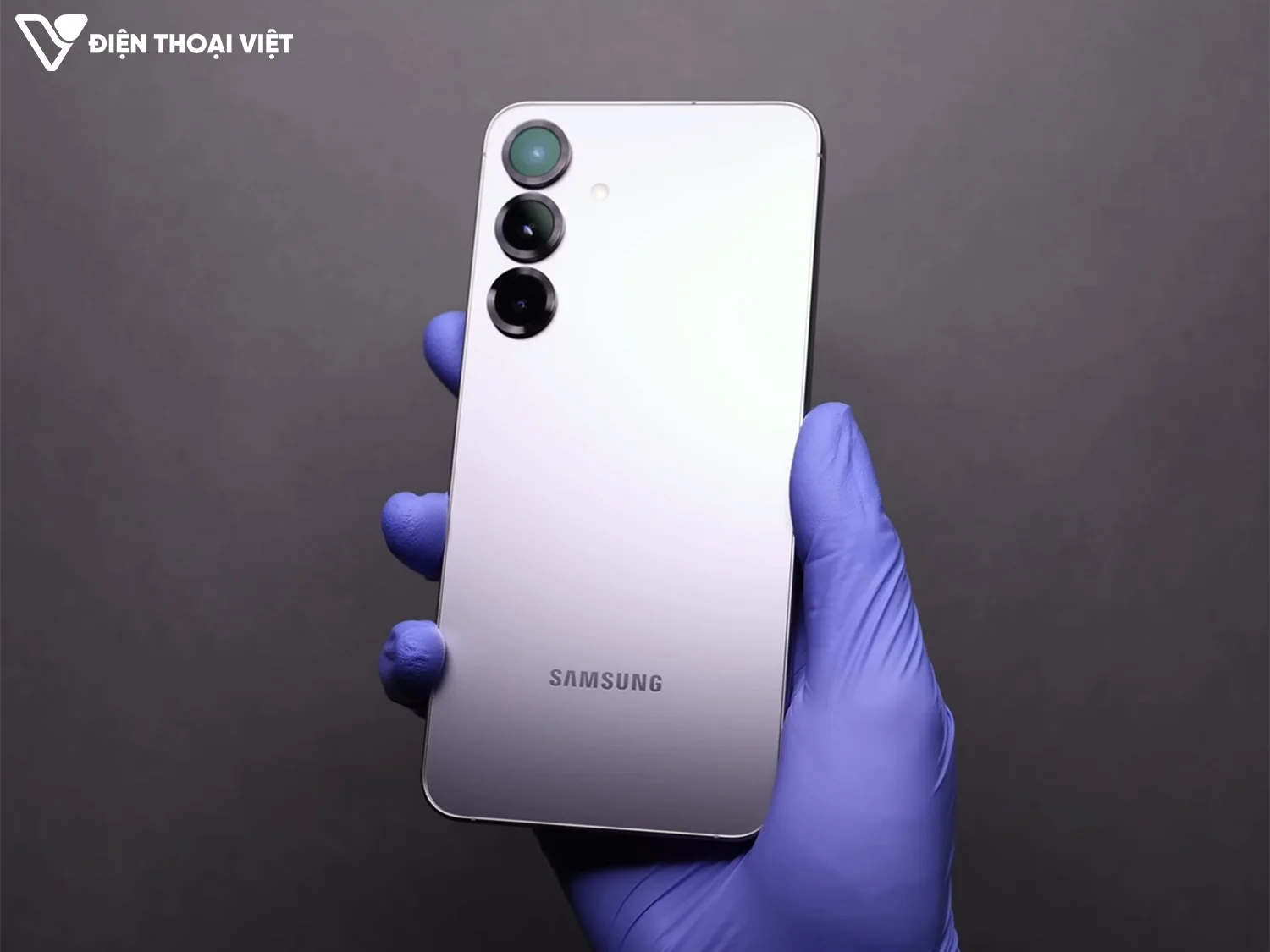 mo-hop-samsung-s25-plus-mat-lung