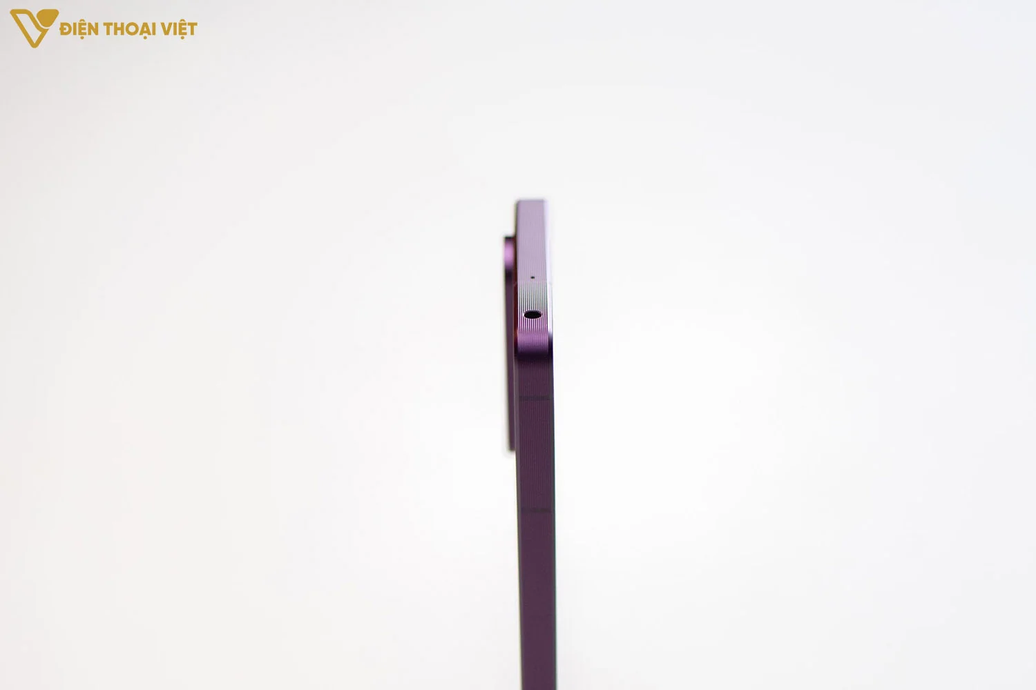 Sony vẫn giữa lại jack cắm tai nghe 3.5mm