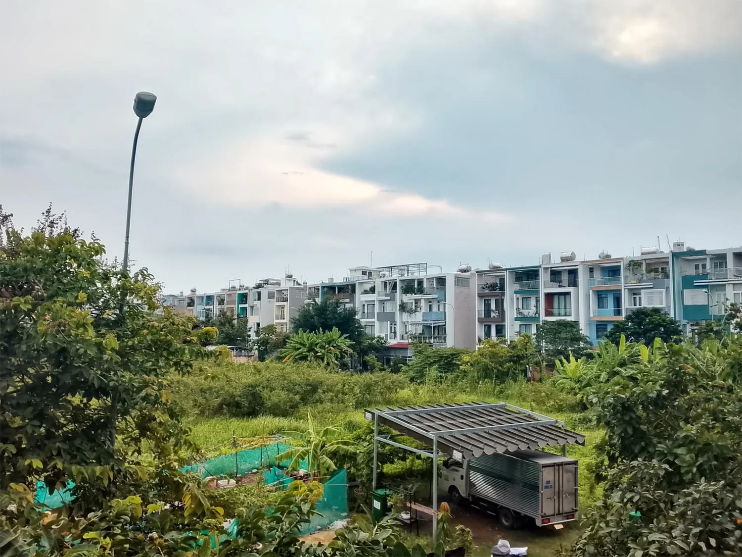 Ảnh phong cảnh đủ sáng