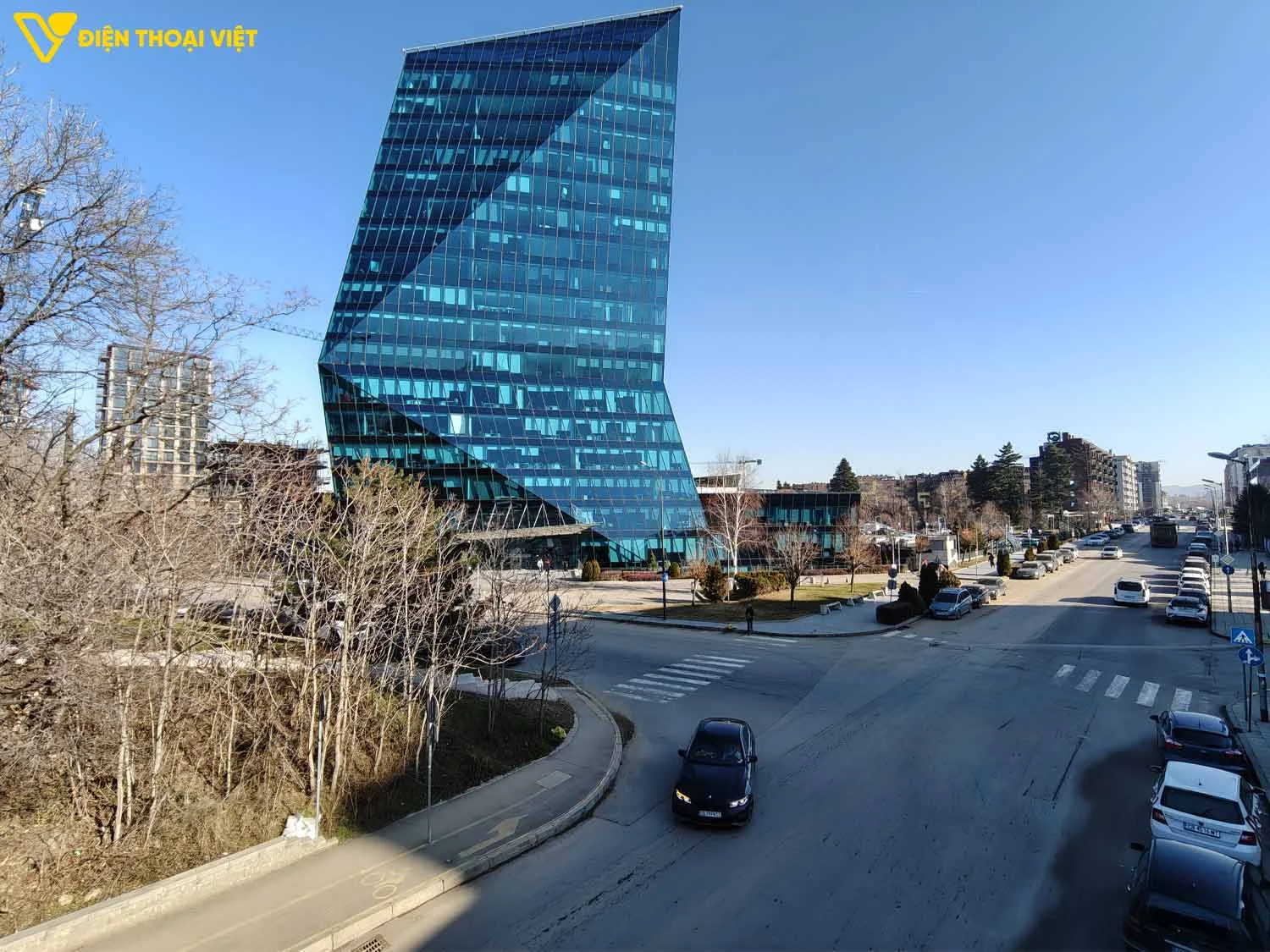 Ảnh chụp góc siêu rộng trên OnePlus 15R