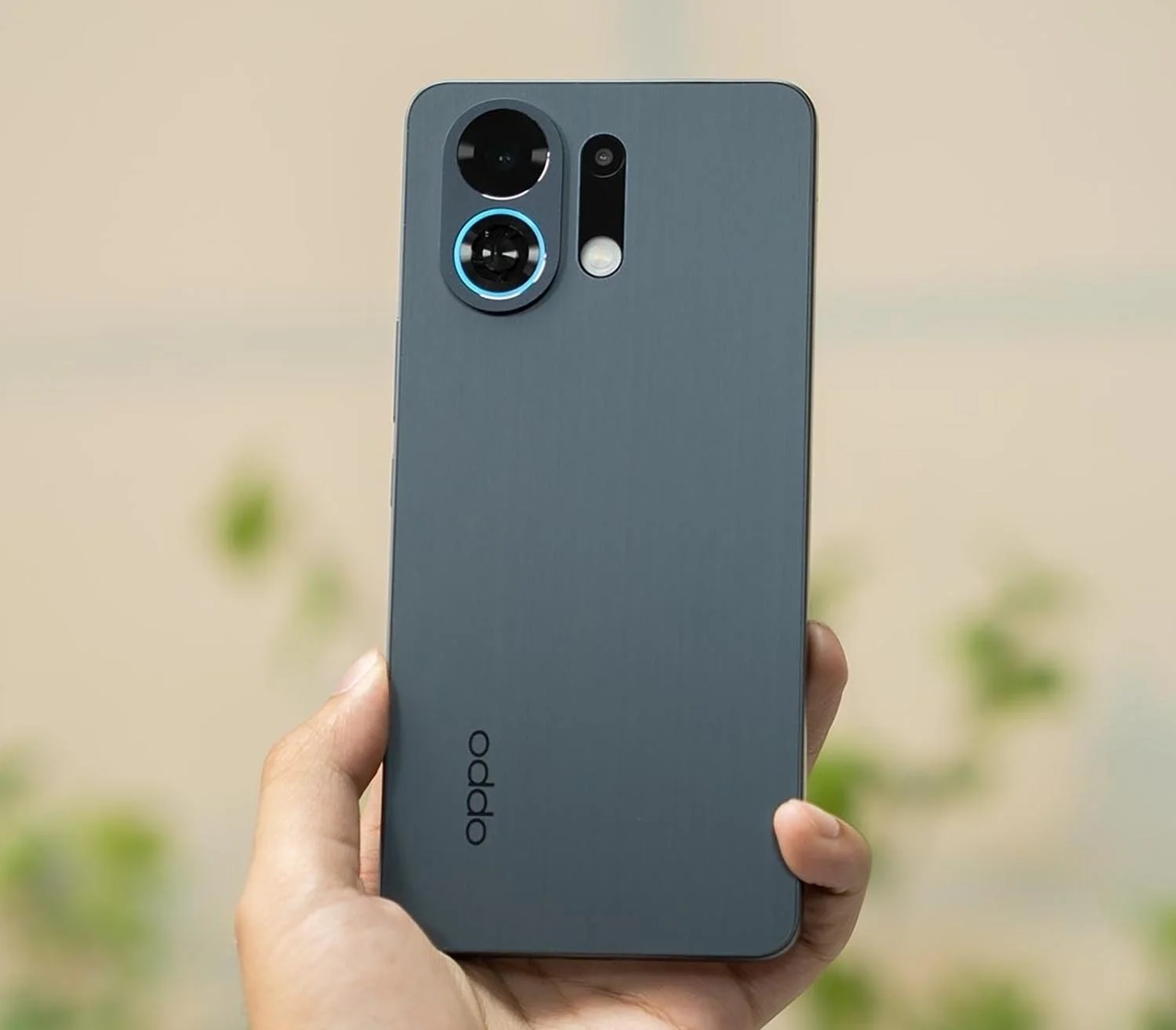 Pin 7500mAh & sạc nhanh 80W (ảnh K13 Turbo)