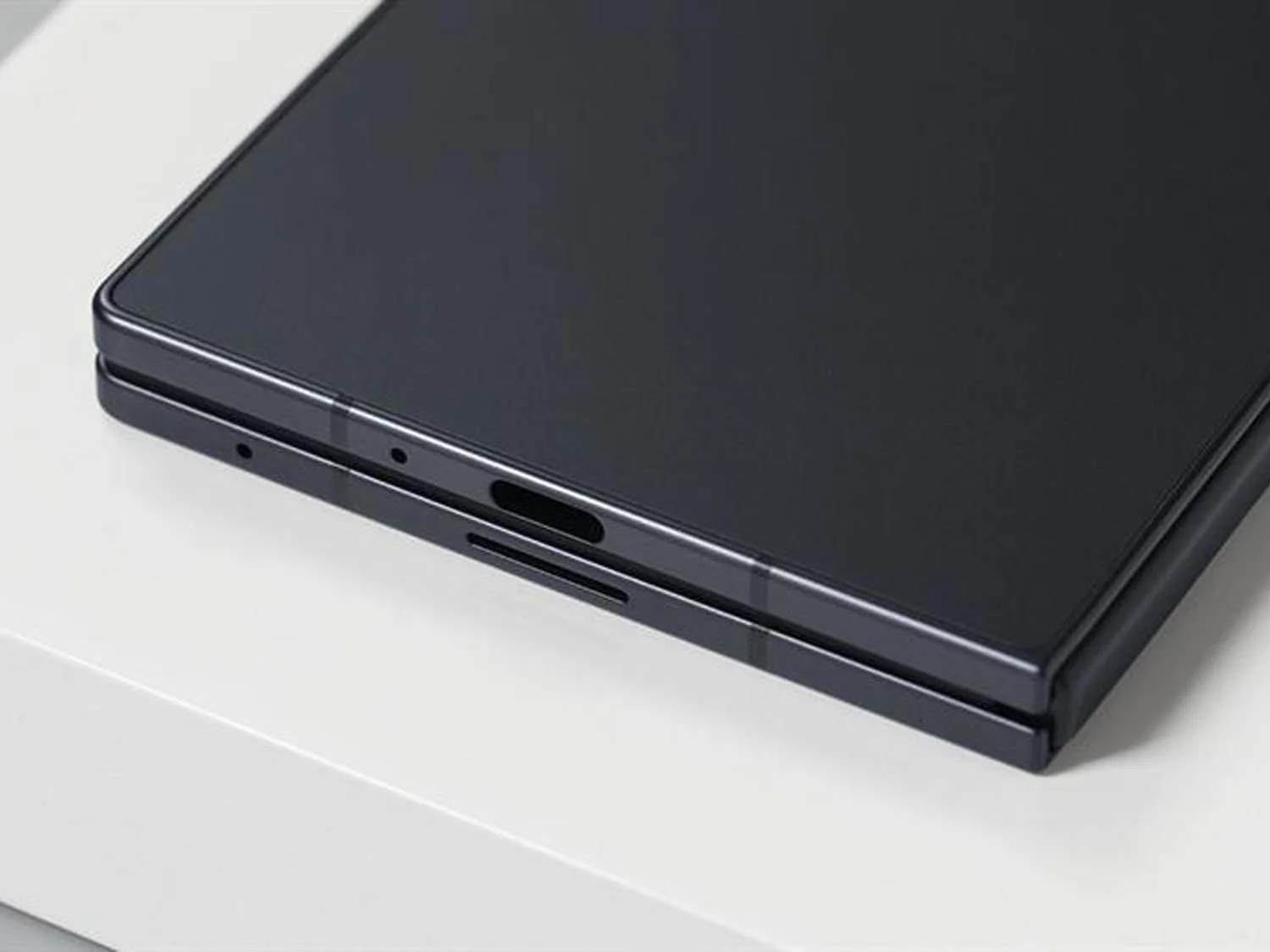 Pin 4800mAh & Sạc nhanh 45W