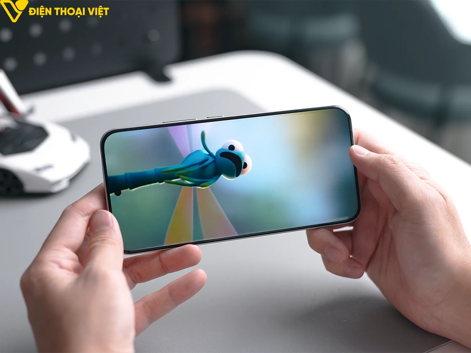 poco-m8-pro-man-hinh-1