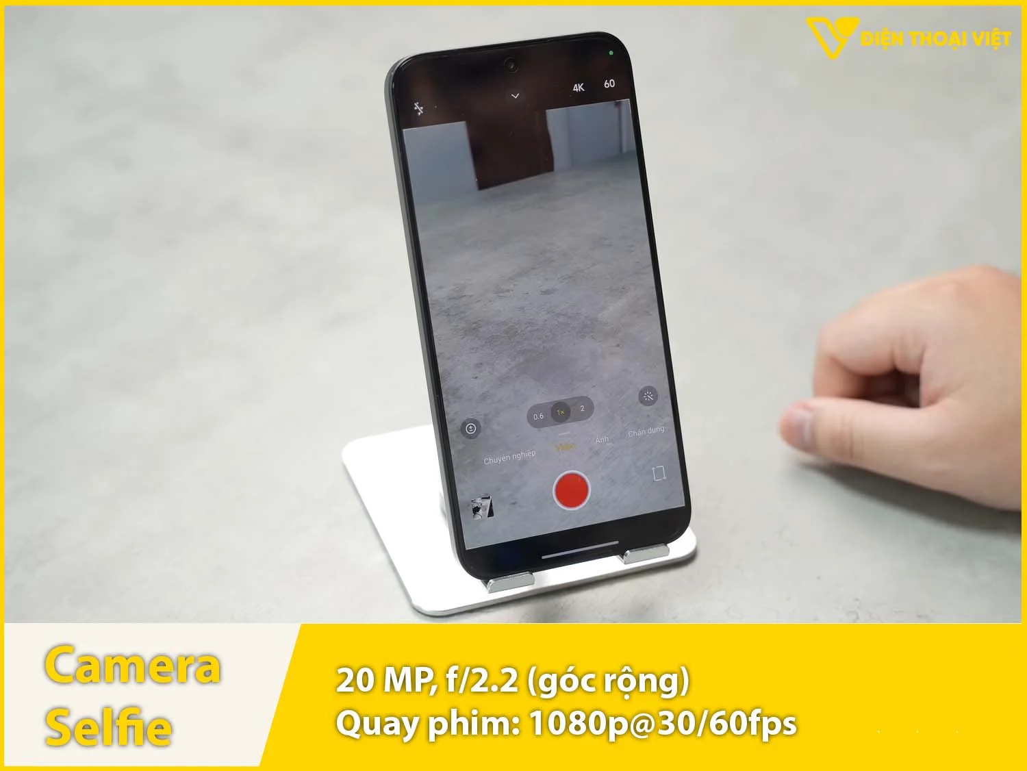 Camera selfie 20MP & Quay phim 1080p