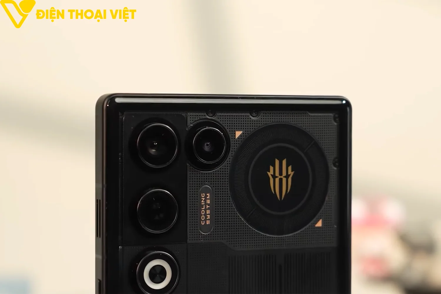 red-magic-11-air-camera-sau