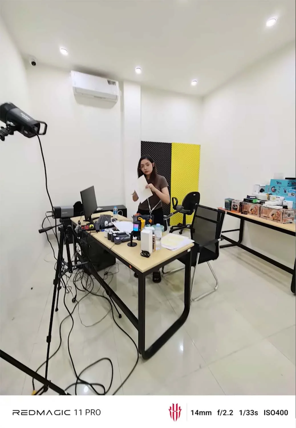 Ảnh chụp trong phòng