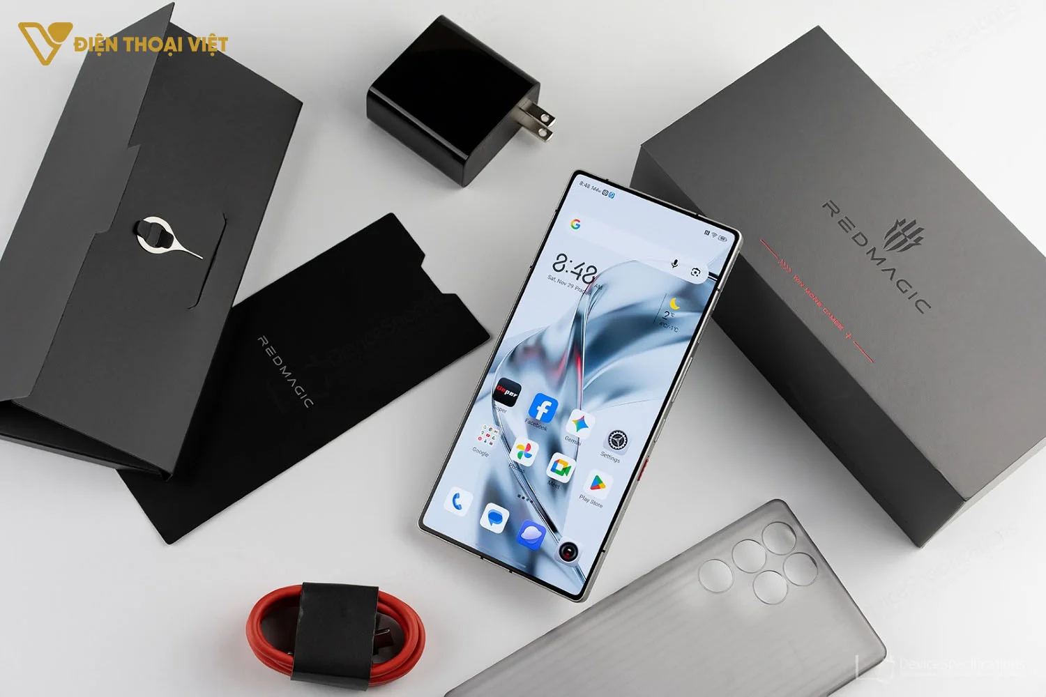 red-magic-11-pro-hop-va-phu-kien