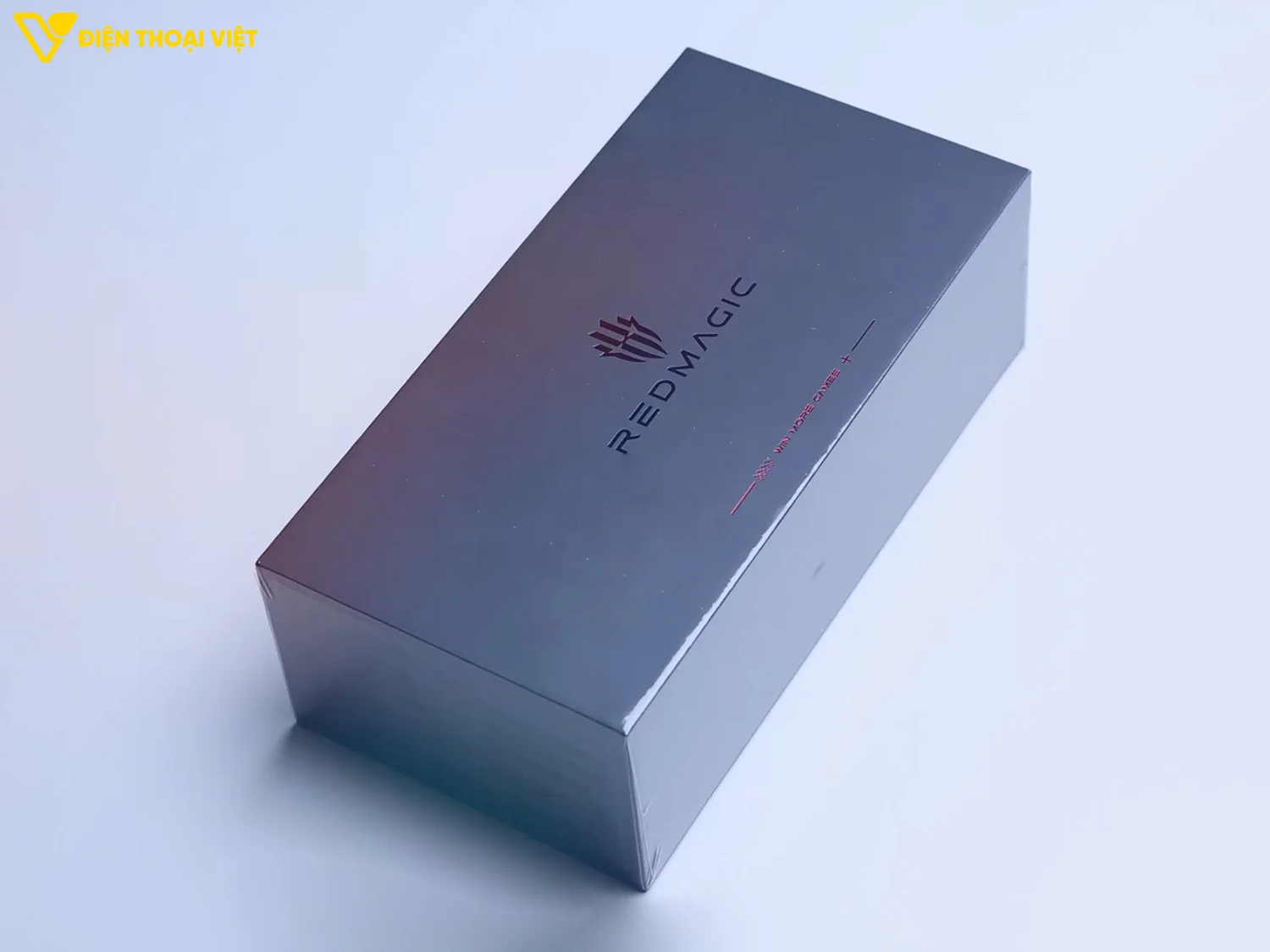 Trên tay Red Magic 11S Pro Plus: Hộp đựng 