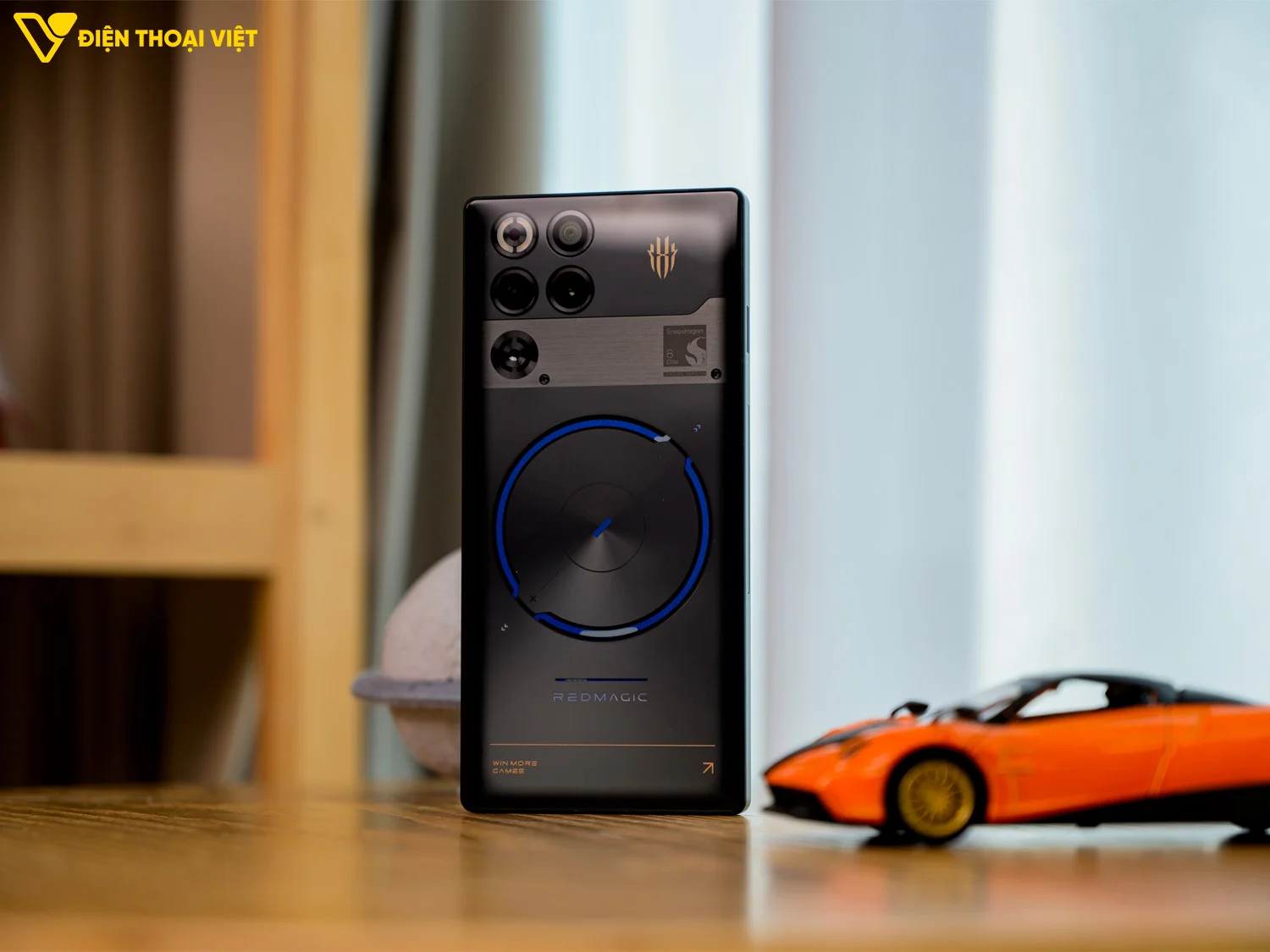 Trên tay Red Magic 11S Pro Plus: Thiết kế