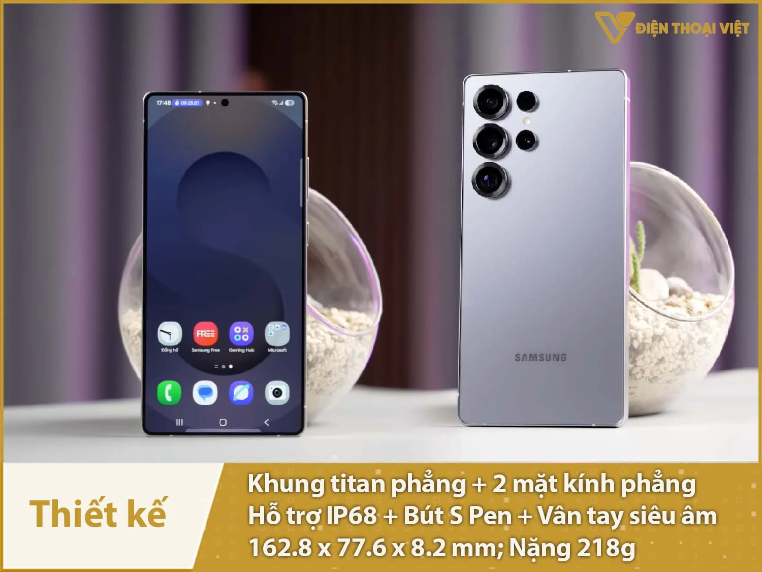 Thiết kế vuông vức, có bút S Pen tiện lợi, khung titan đẳng cấp