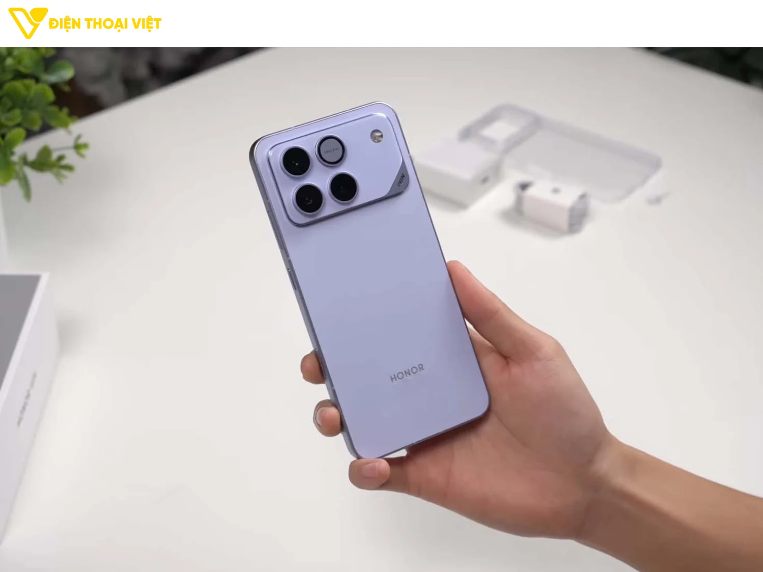 Mặt lưng điện thoại Honor WIN