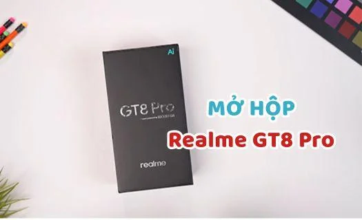 Mở hộp Realme GT8 Pro: Cụm camera có thiết kế rất độc đáo