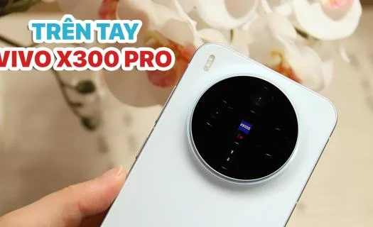 Mở hộp Vivo X300 Pro: Thiết kế rất quen, cụm camera sau gọn hơn