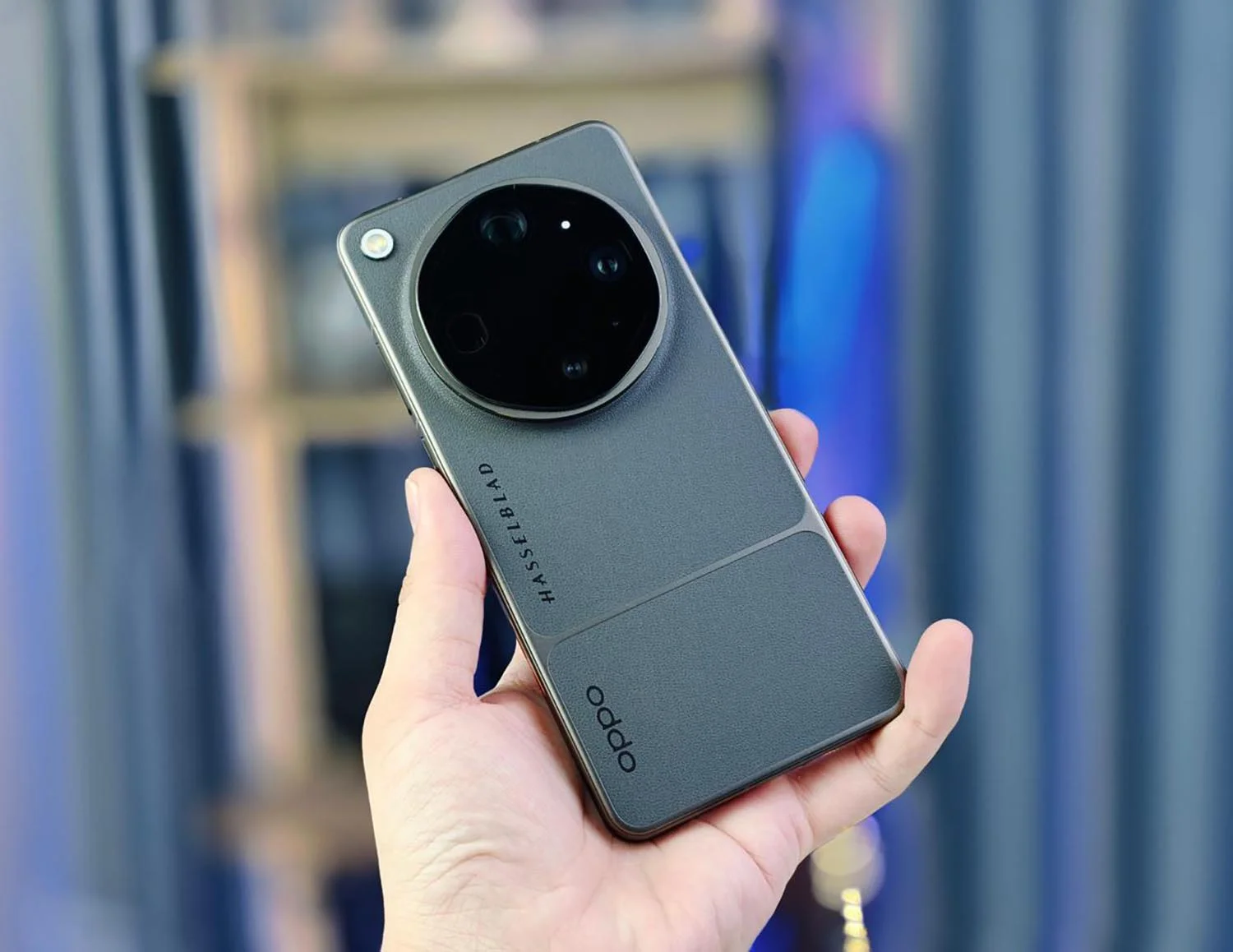 top 3 điện thoại chụp ảnh đẹ-oppo-find-x9-ultra