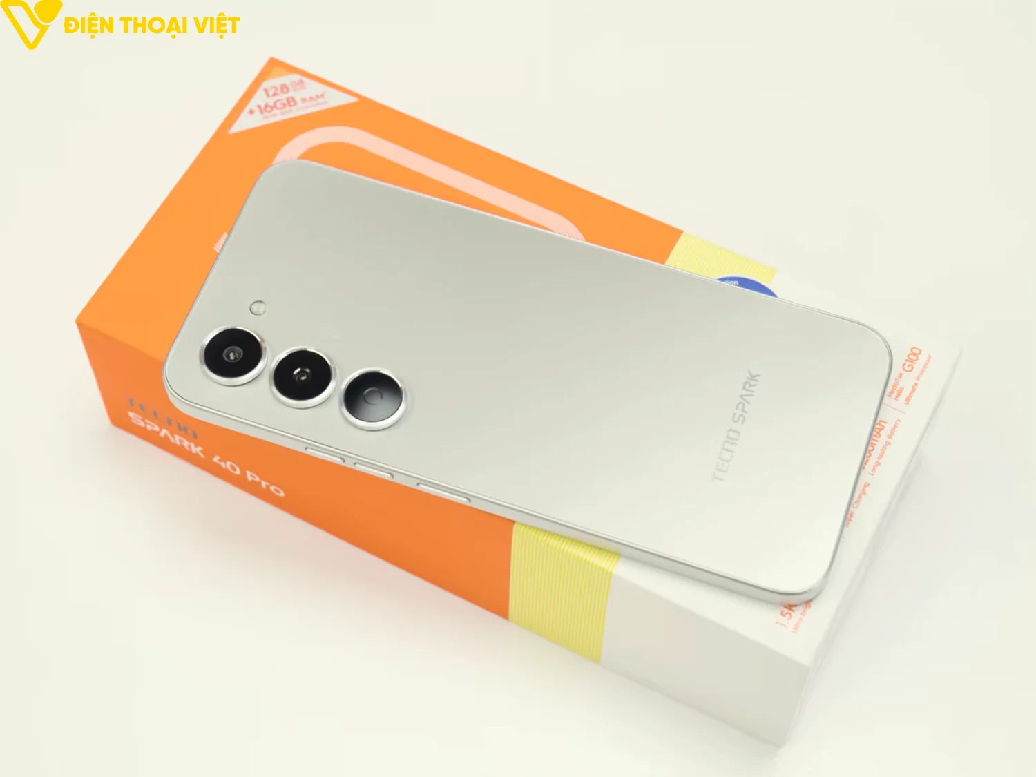 top-dien-thoai-chip-helio-g100-tecno-spark-40-pro