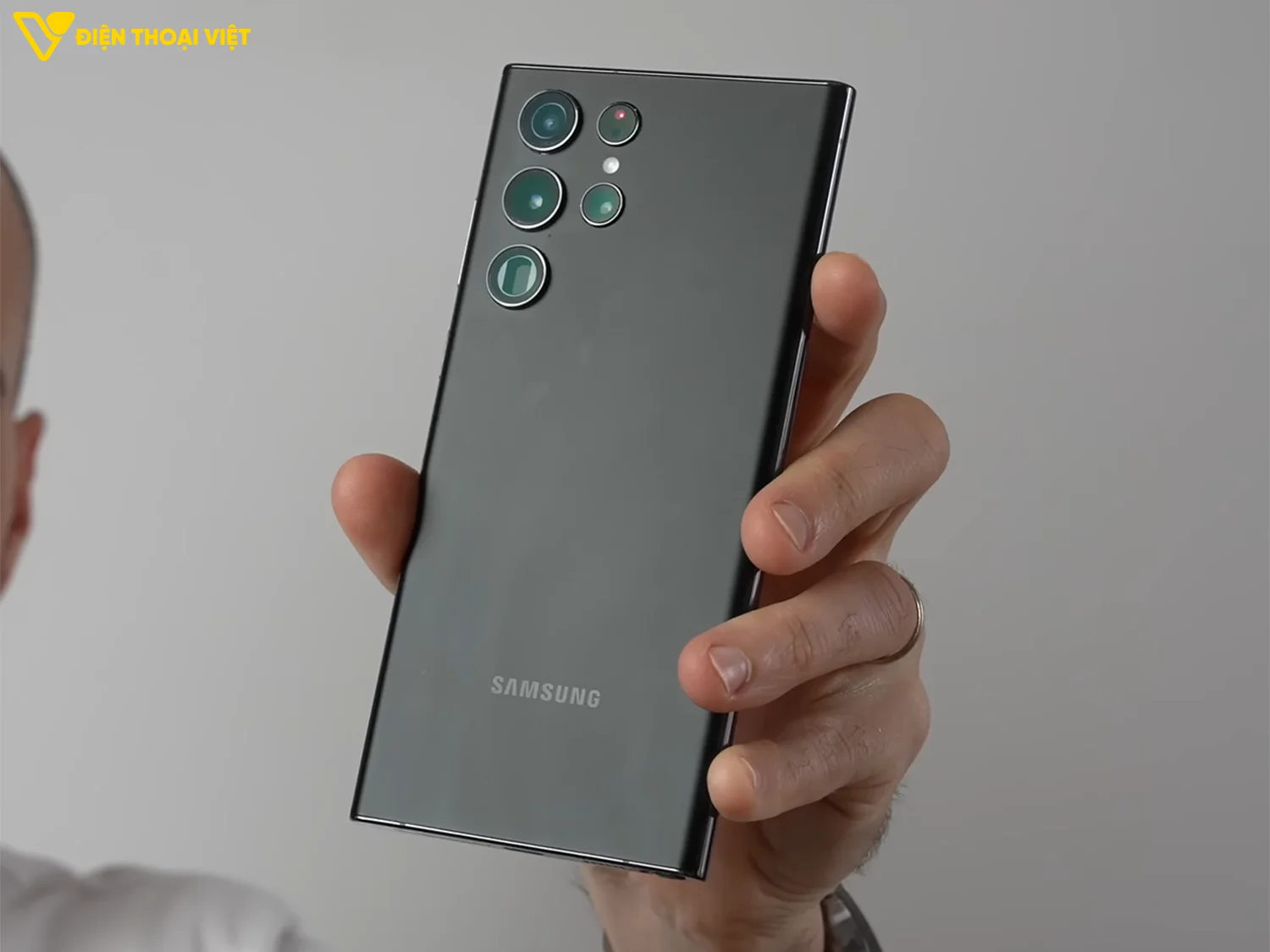 top-dien-thoai-chip-snapdragon-8-gen-1-samsung-s22-ultra