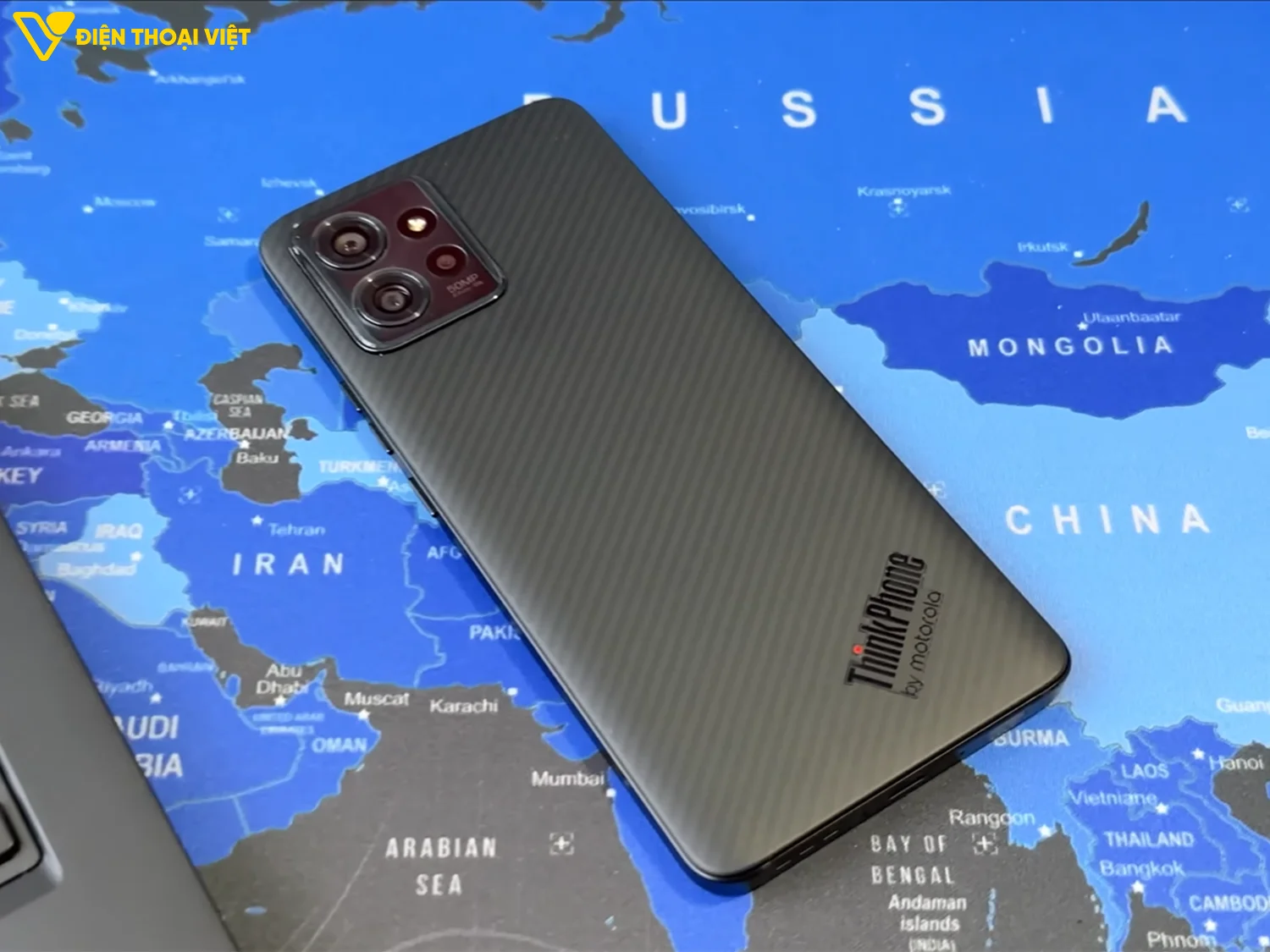 top-dien-thoai-chip-snapdragon-8-plus-gen-1-motorola-think-phone