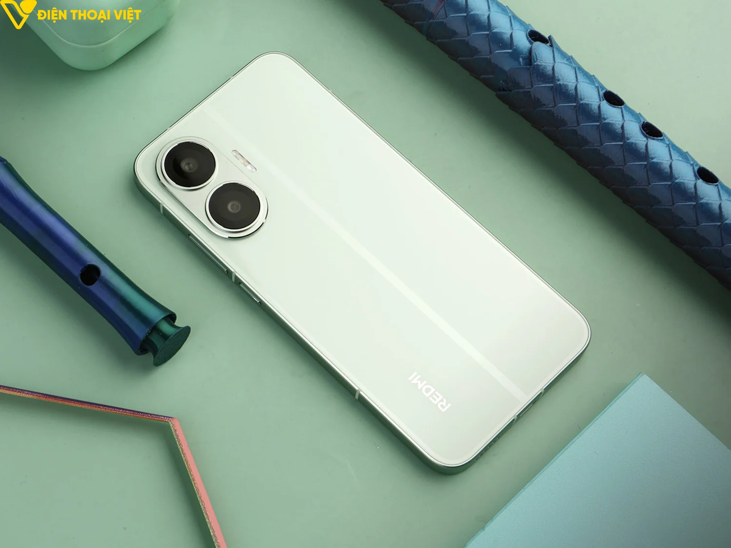 top-dien-thoai-ra-mat-trong-thang-1-redmi-turbo-5