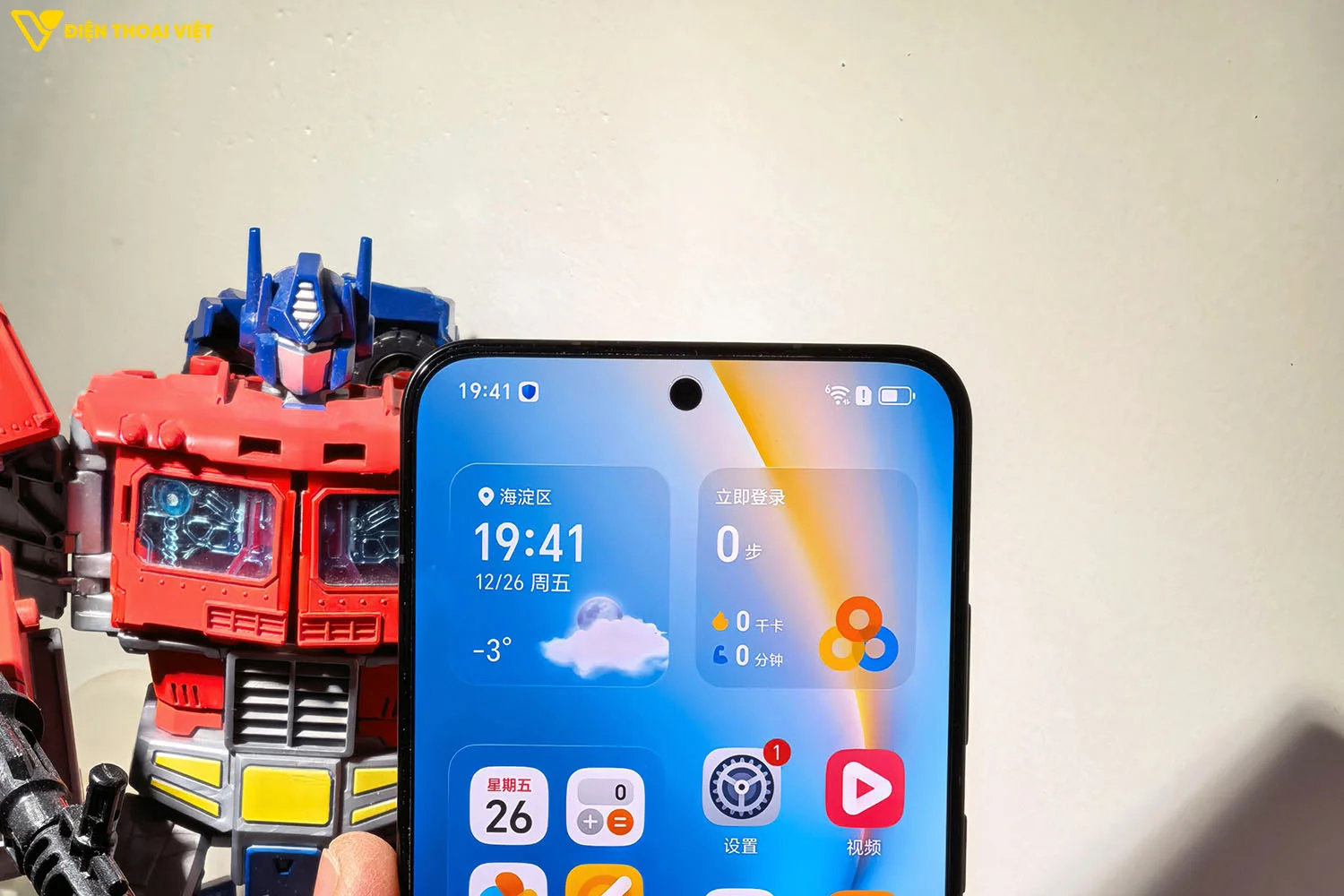 tren-tay-honor-win-rt-camera-truoc